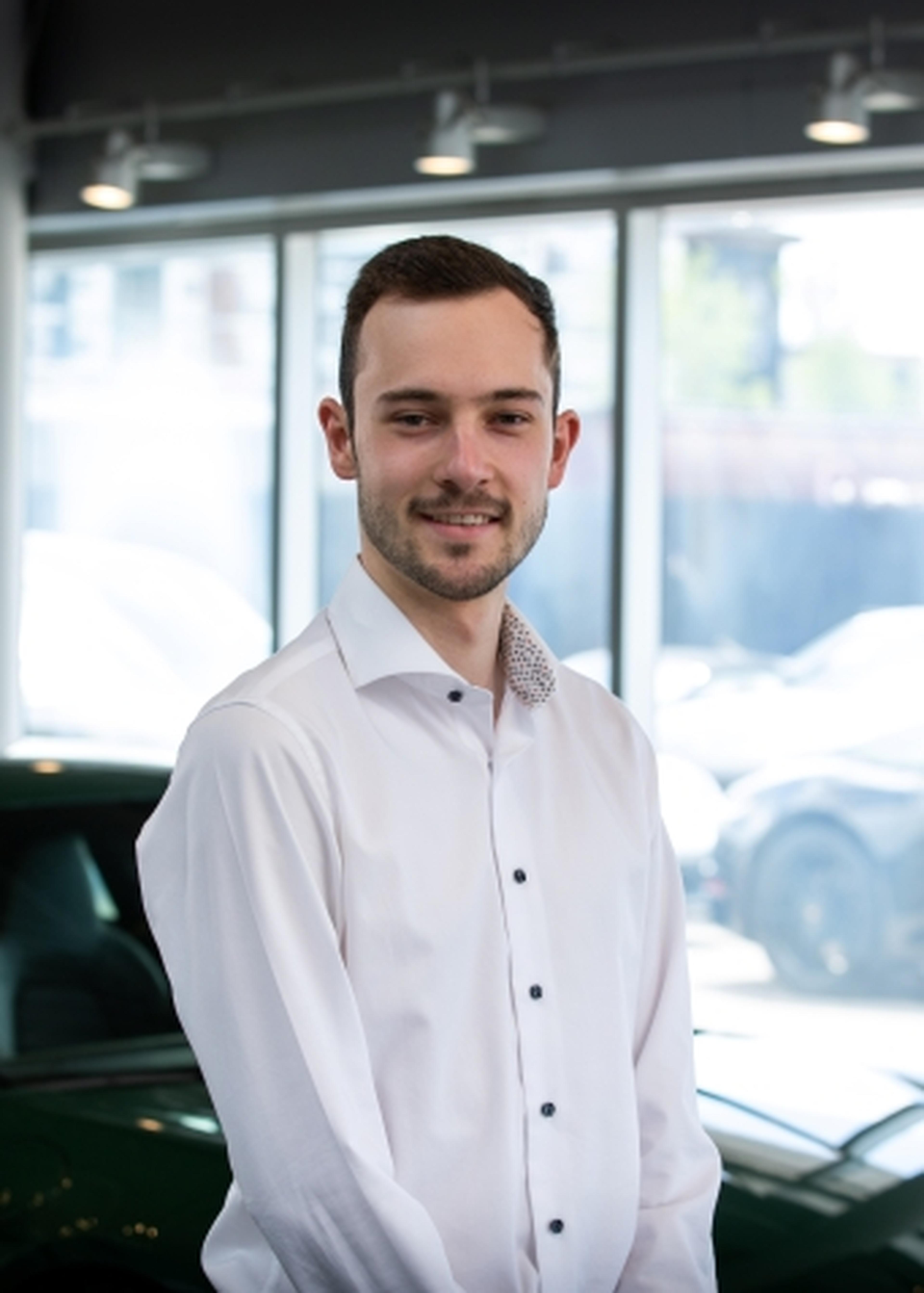 Luca Essig - After Sales Advisor, Globally Certified Brand Ambassador