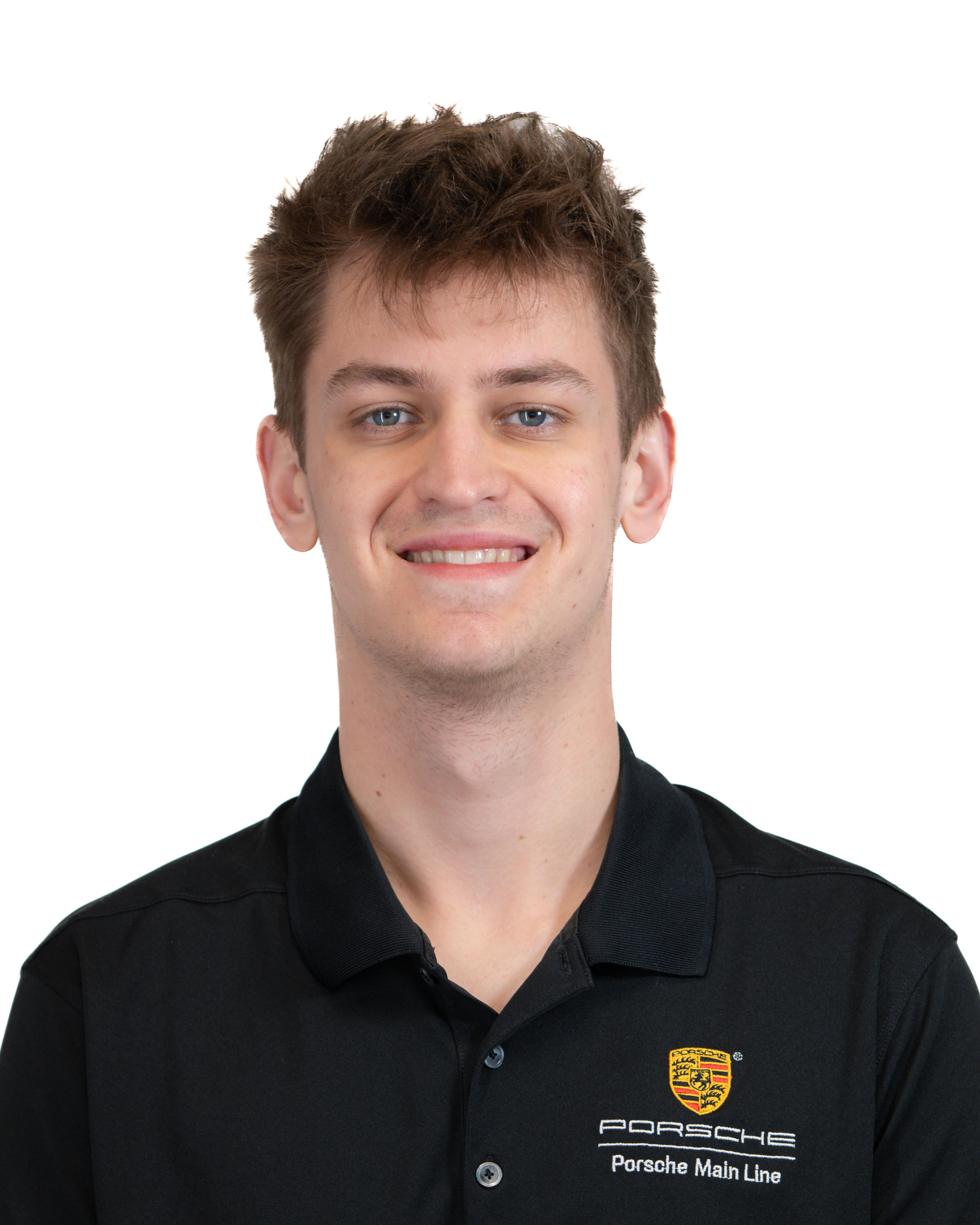 Photo of Seth McAdams