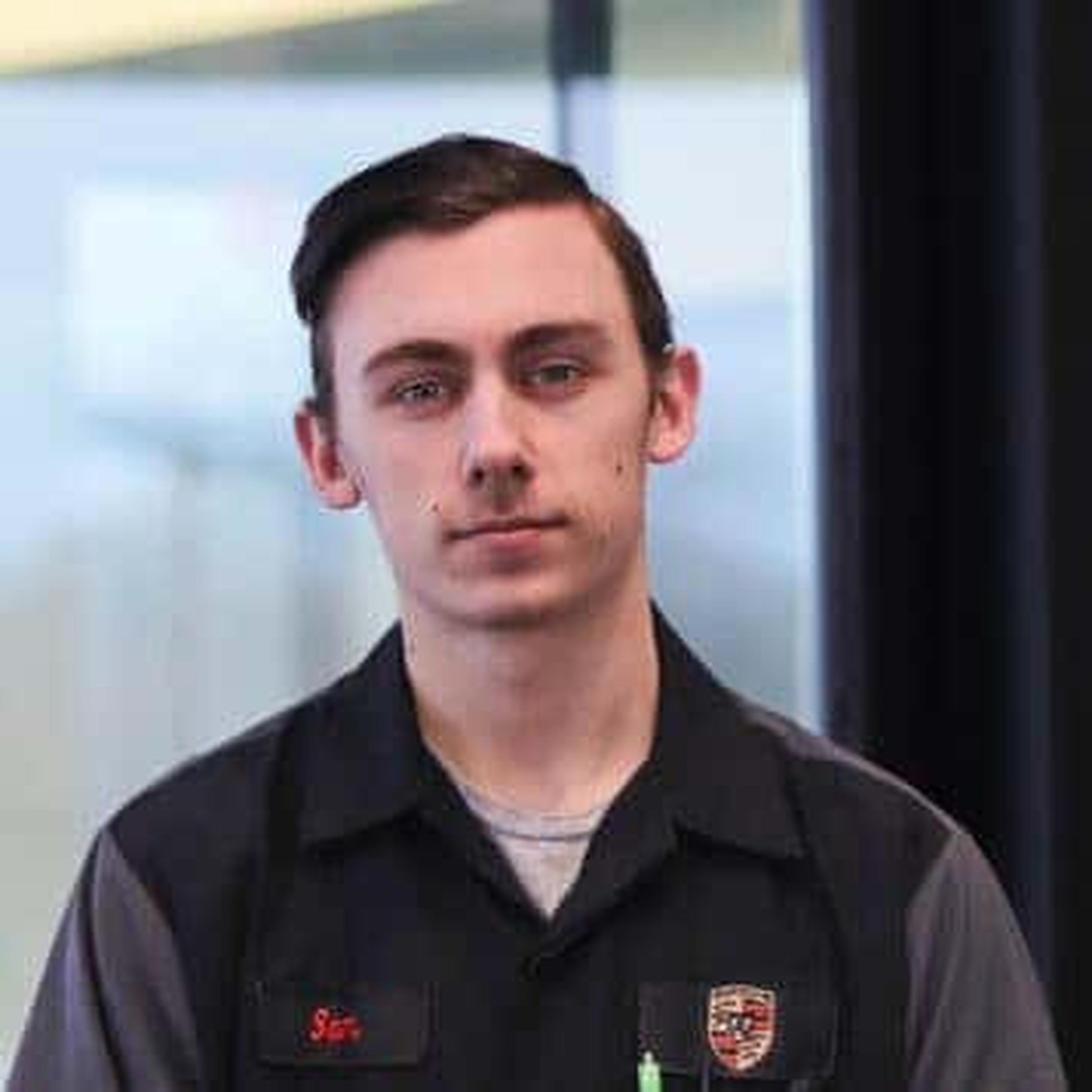 Photo of Sam Hanson