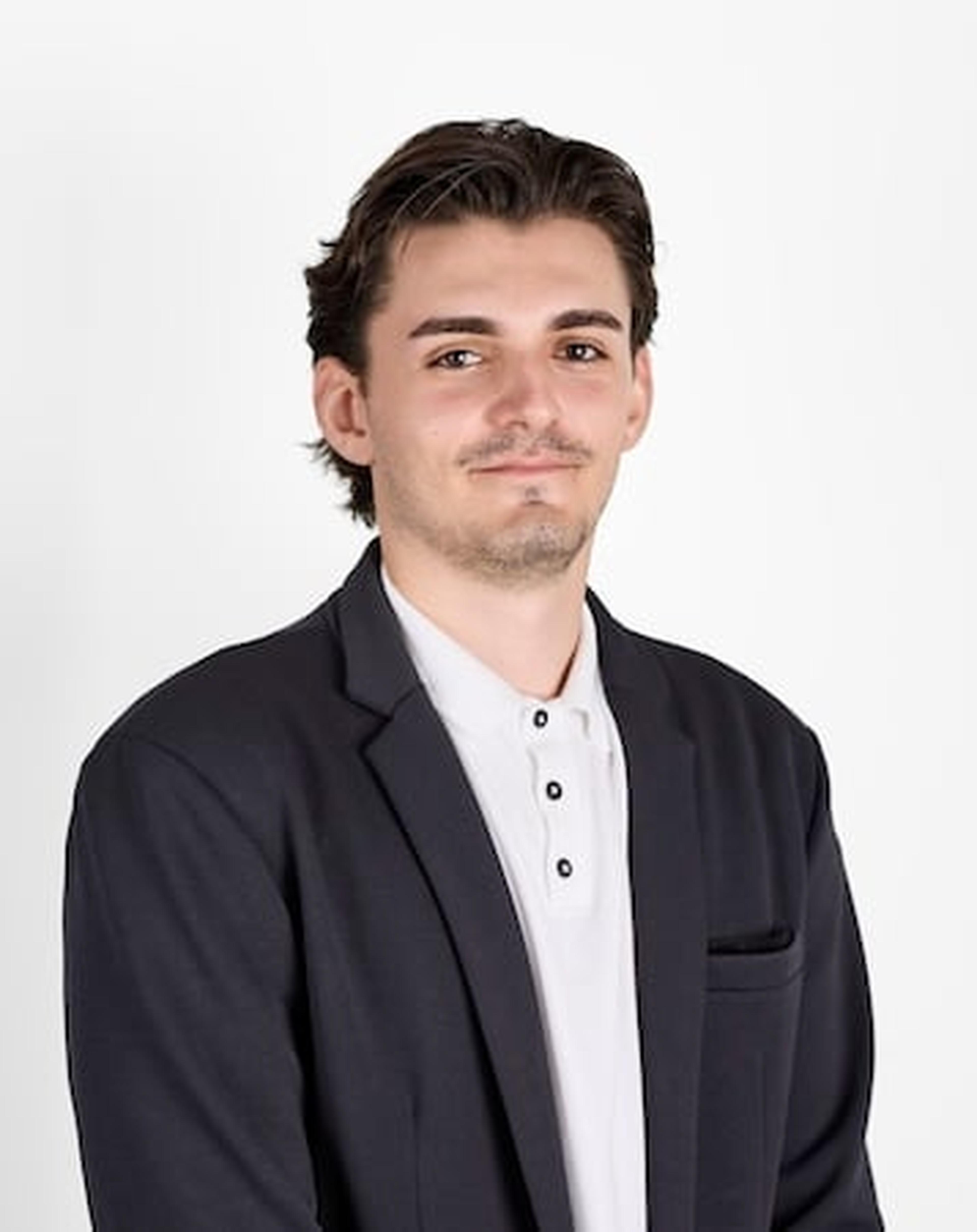 Robert Selmani