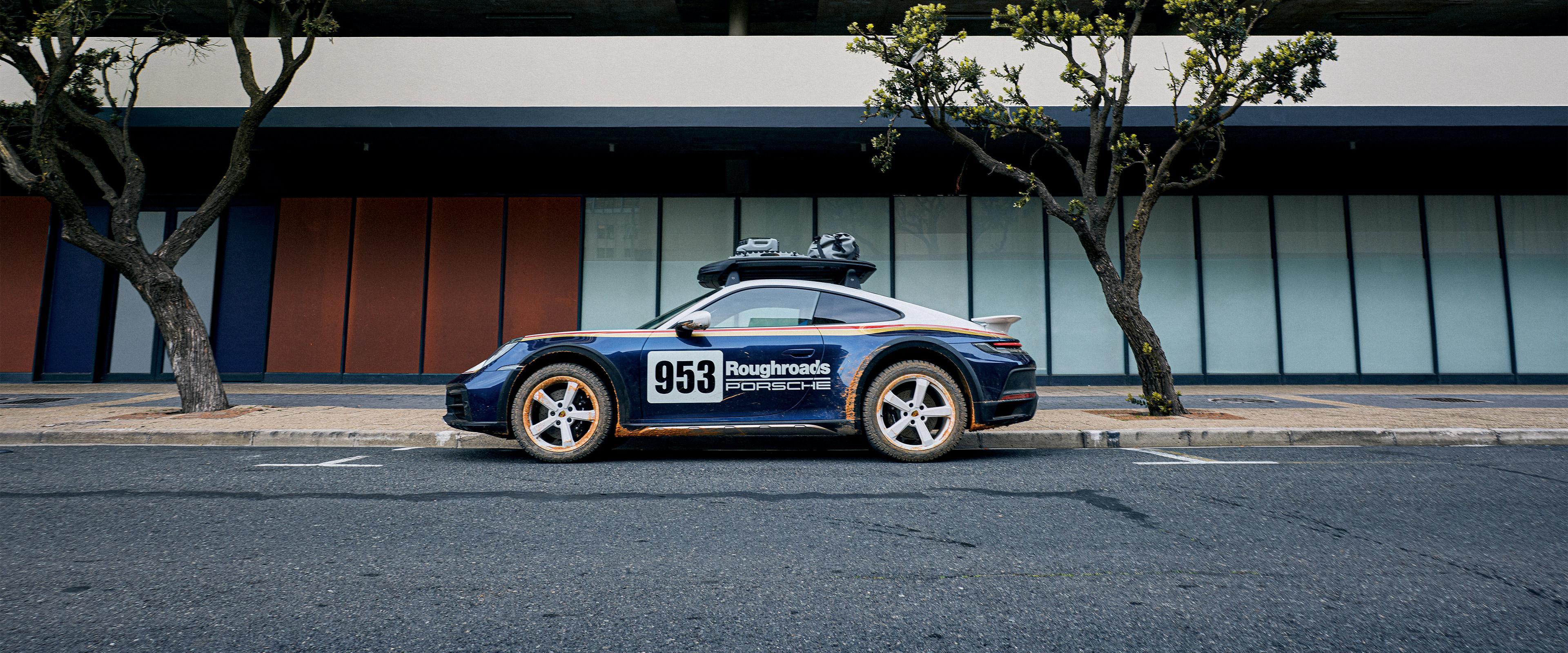 911_Dakar_with_Rallye_Design_Package_Desktop