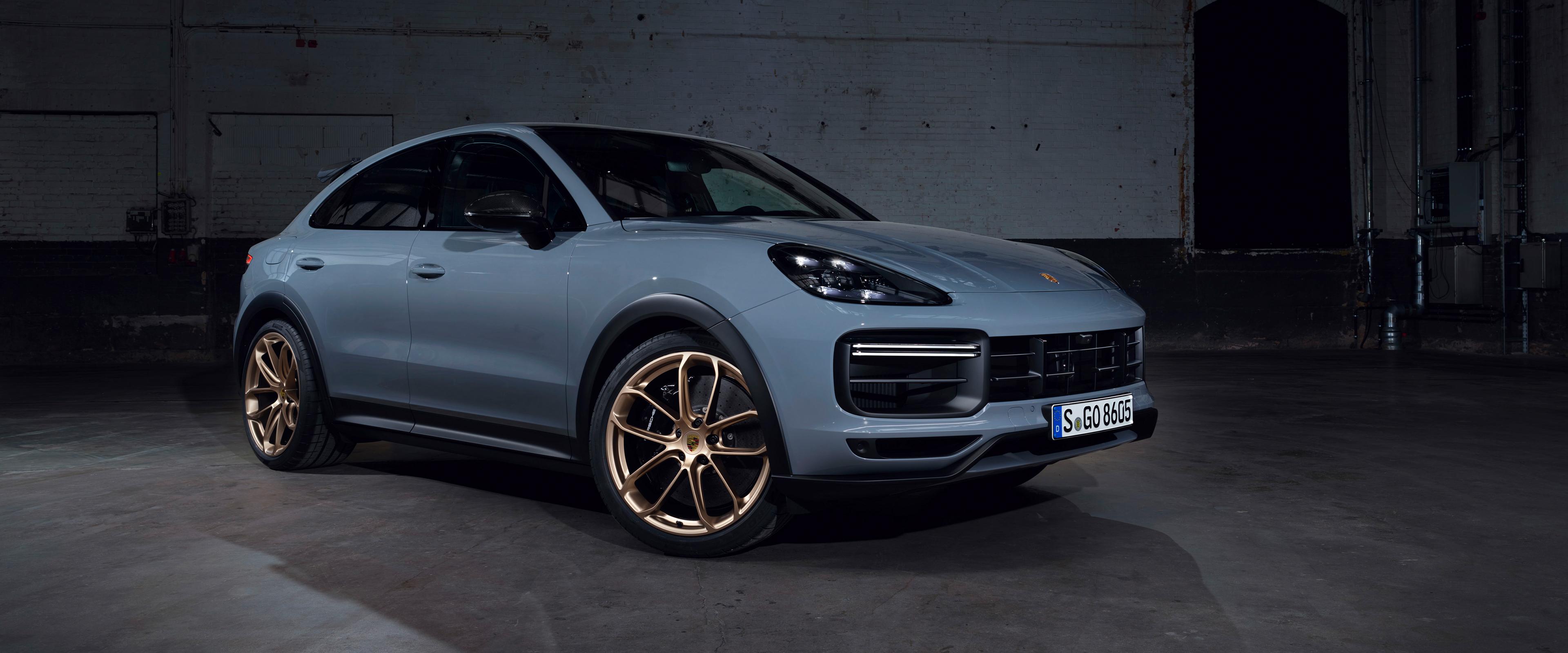 Cayenne Turbo GT side profile 
