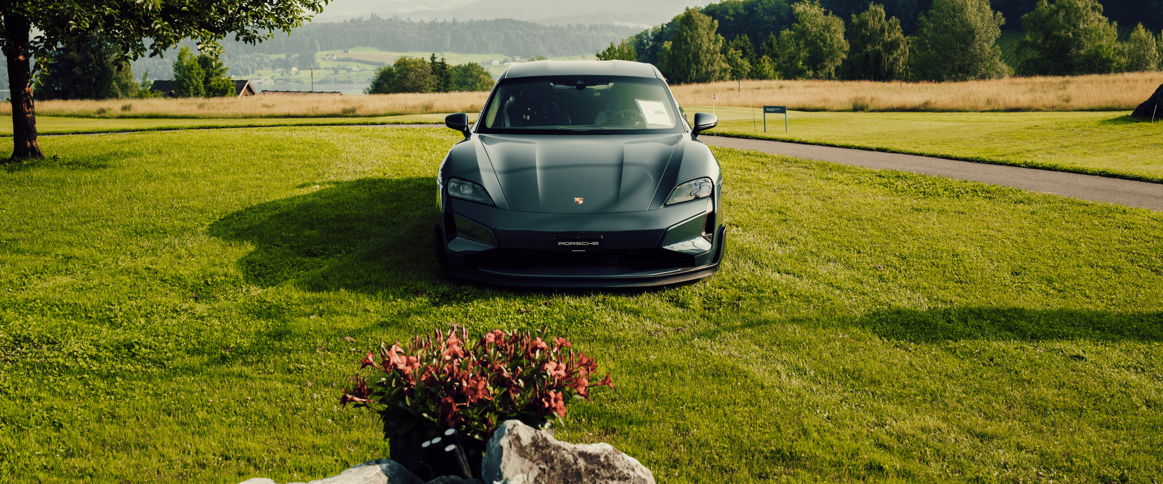 Porsche Zurich Fairway Trophy Desktop
