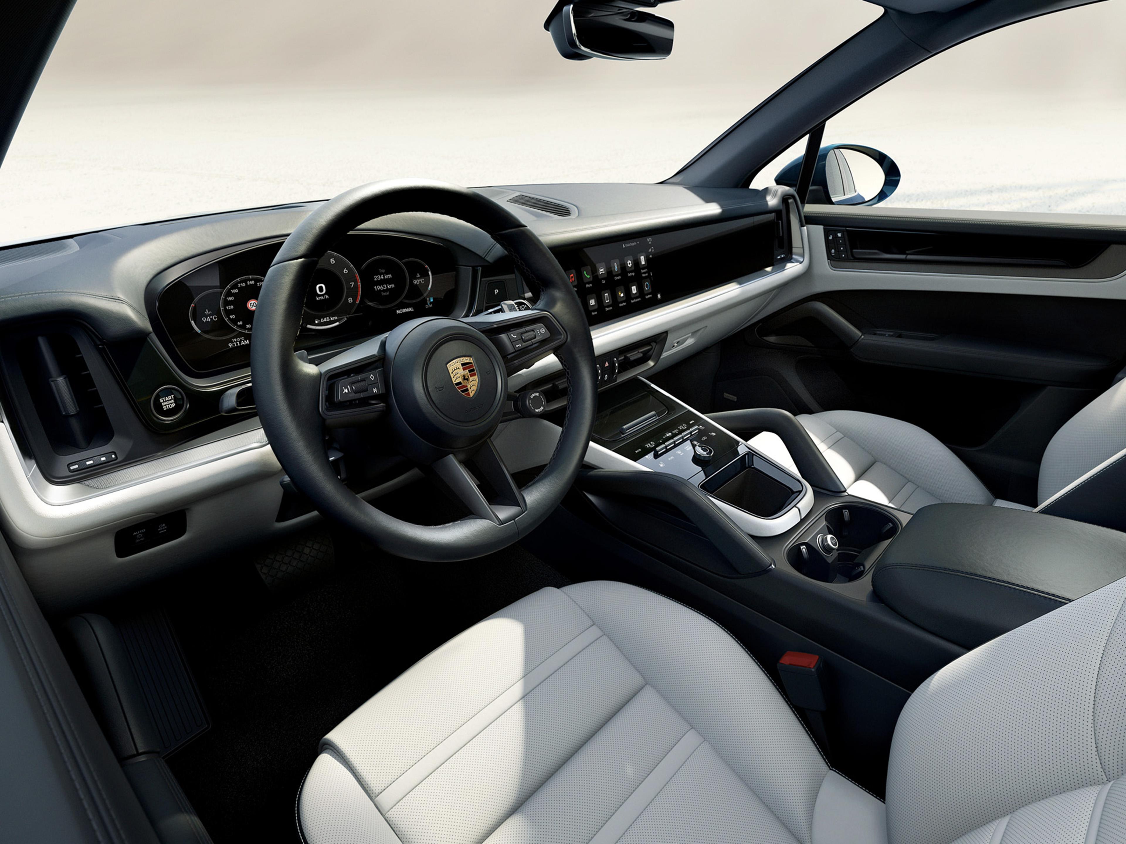 2024 Porsche Cayenne Cabin