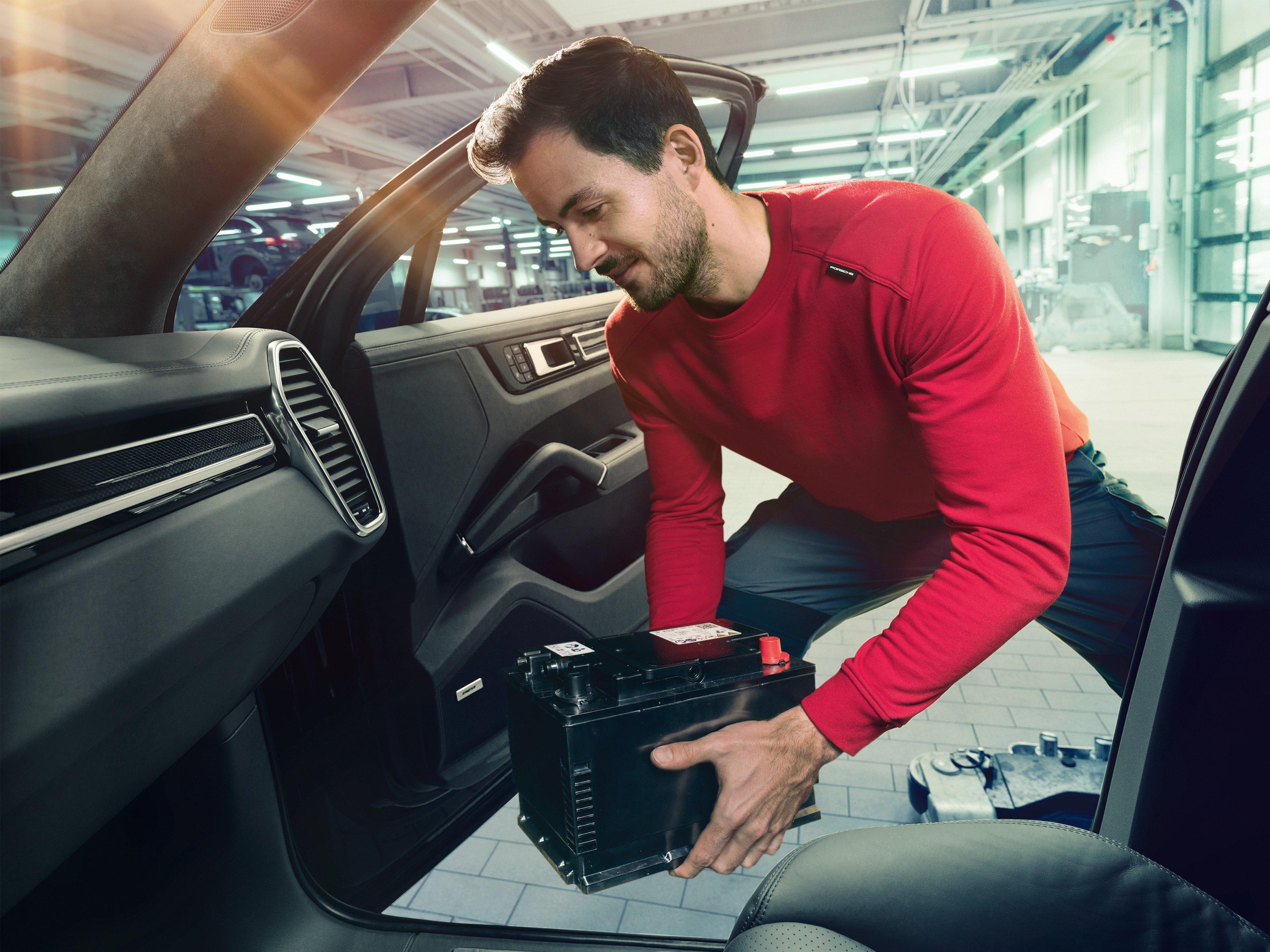 Porsche assistance