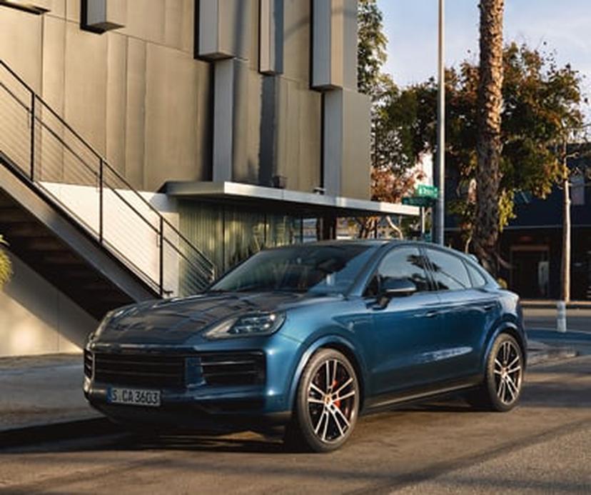 Porsche Times 03/2023 - Centre Porsche Lausanne - Nouveau Cayenne