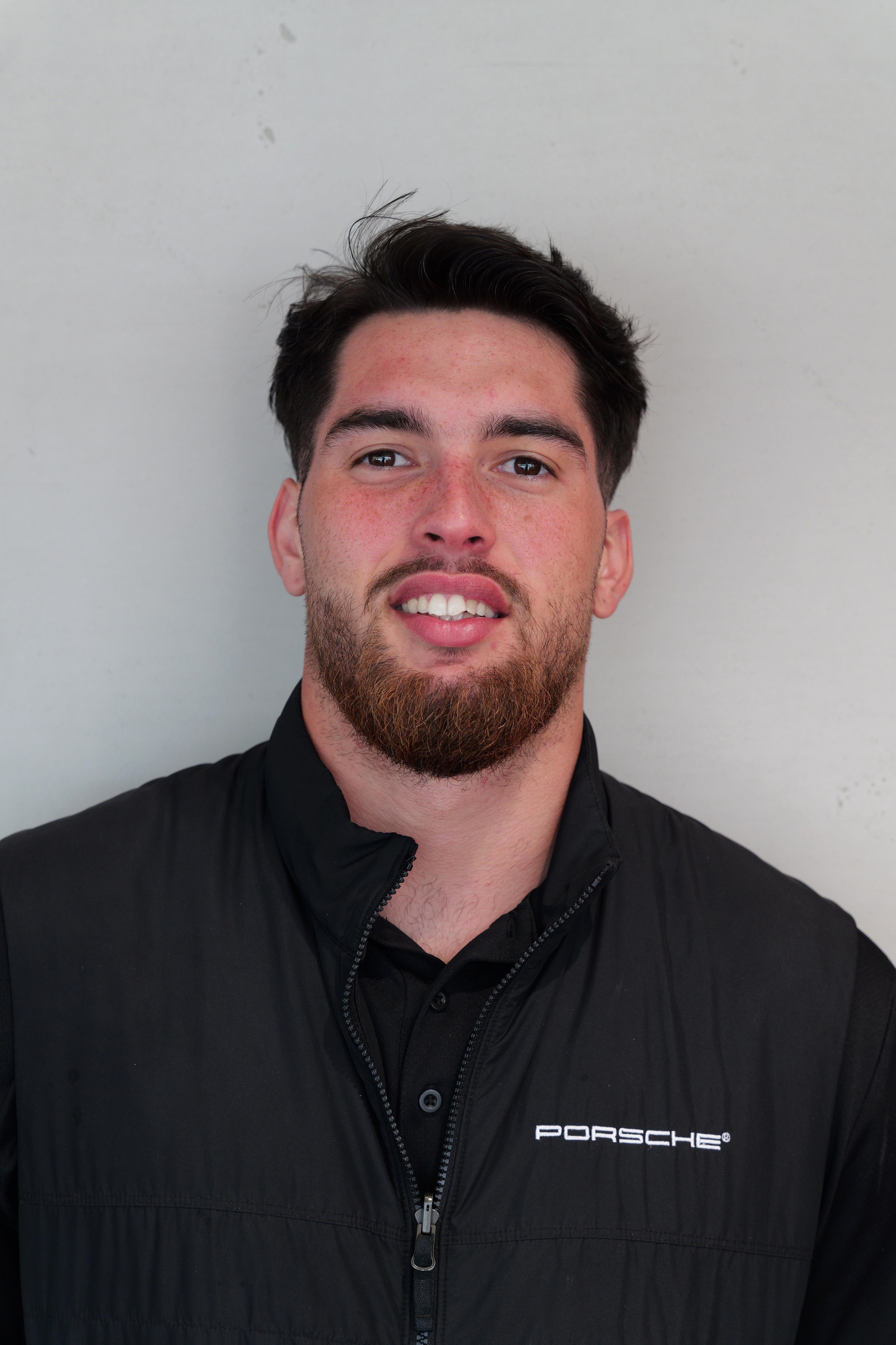 Photo of Dylan Leon