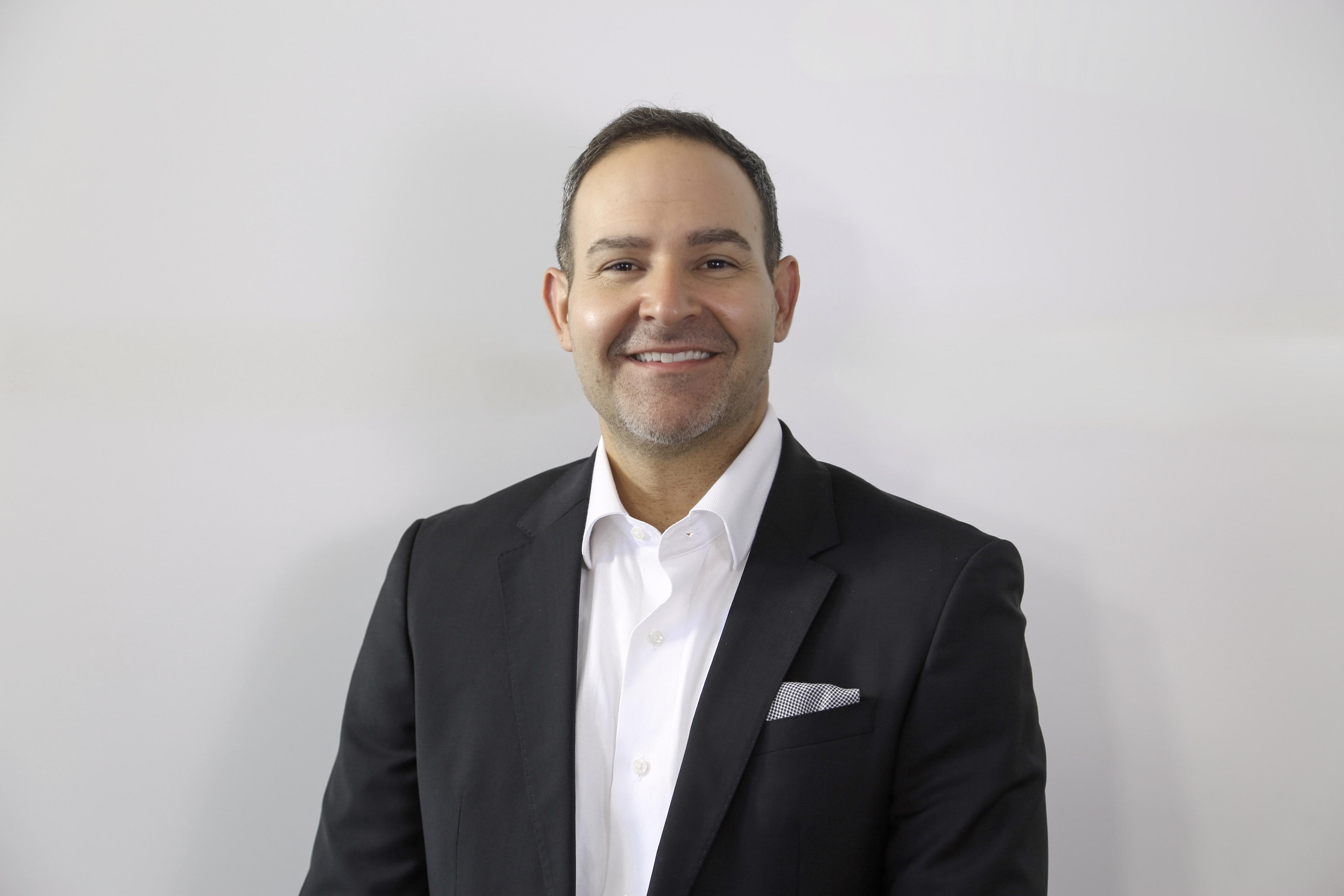 Photo of Michael Lustbader