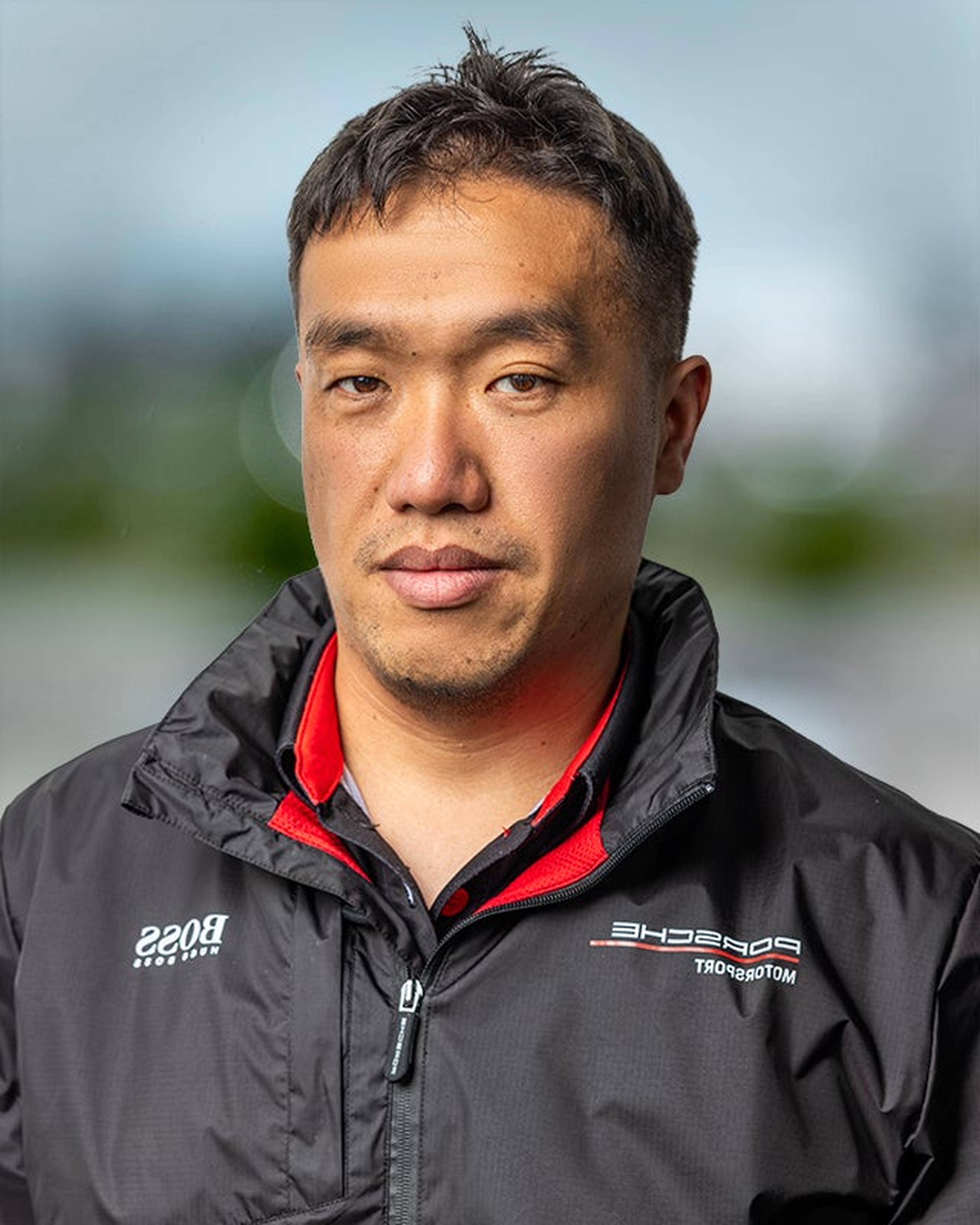 Raymond Leung, Professional Porsche Service Advisor, at Porsche San Francisco