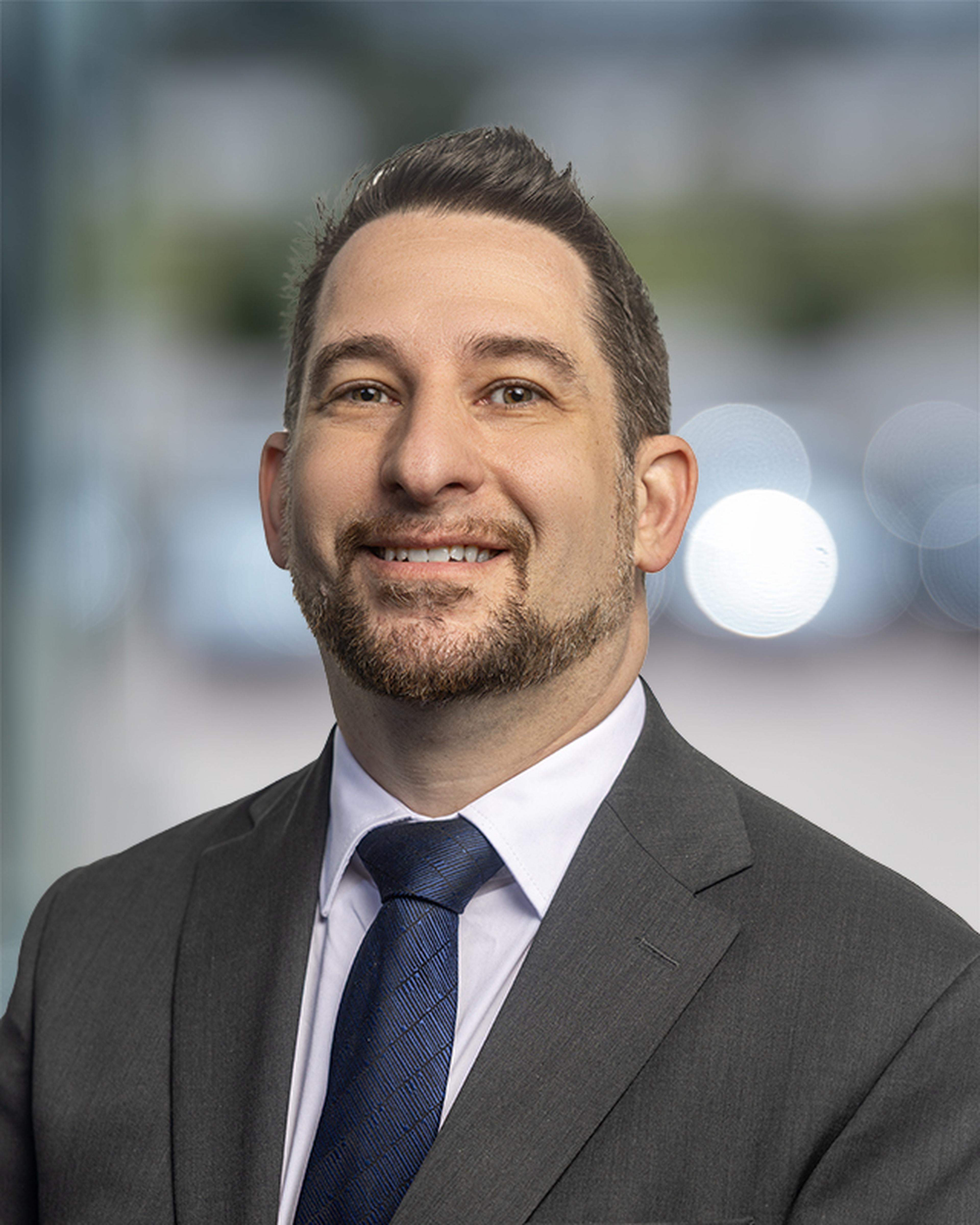 Andre Mariluch, Professional Porsche Sales Consultant, at Porsche San Francisco