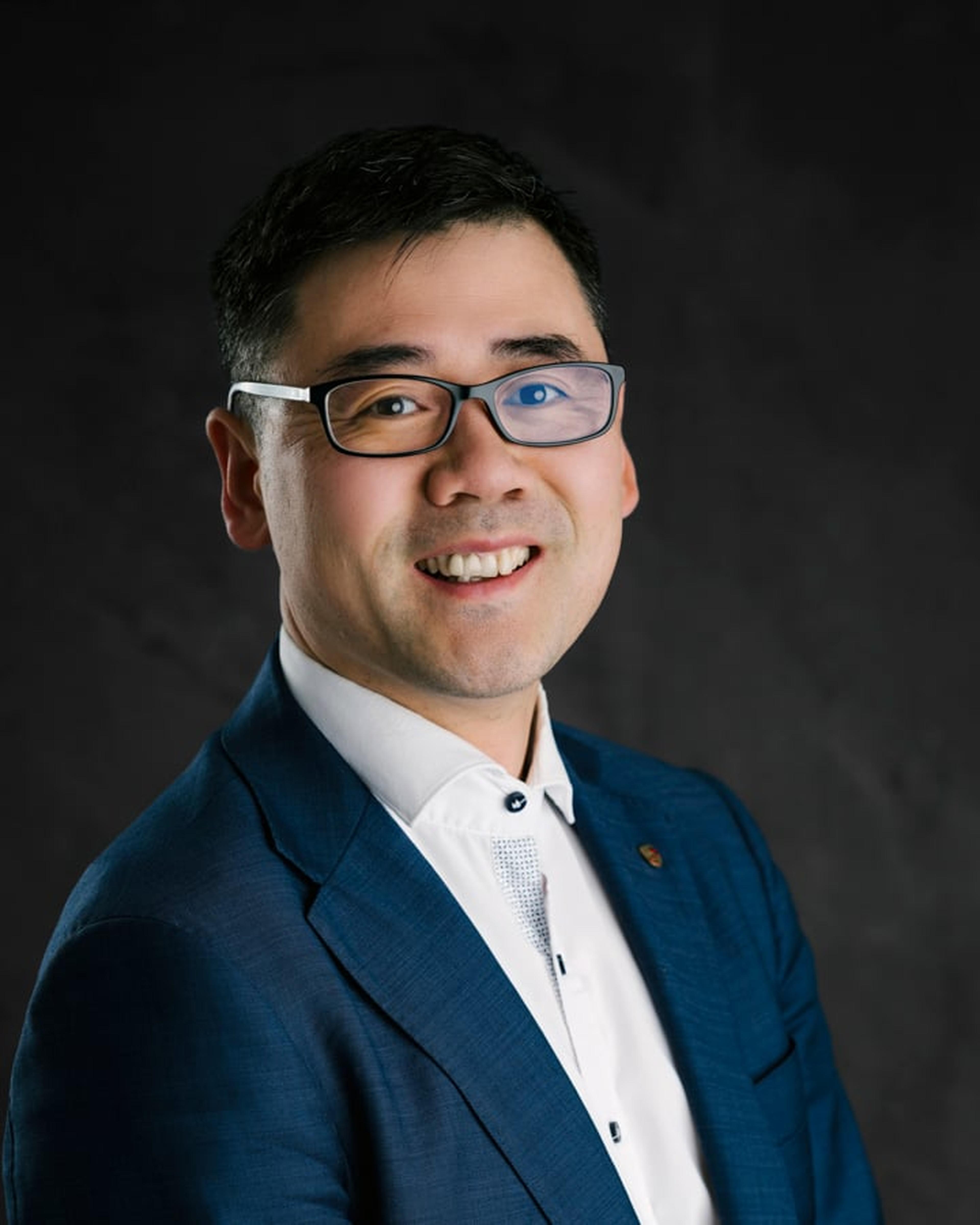 Charles Zhou