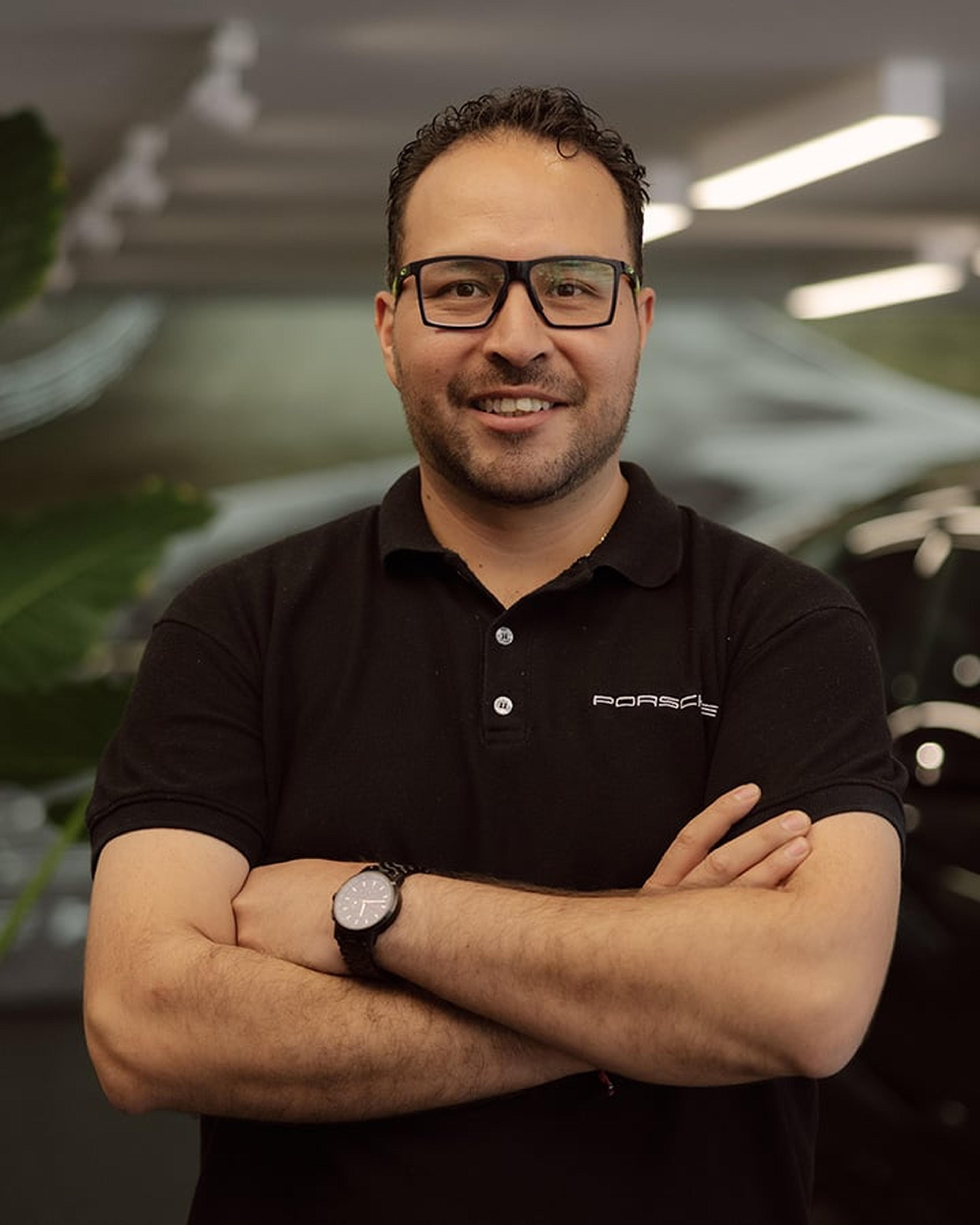 Moises Saldana - Jefe de Taller con Certificacion Oro - Porsche centre Santa Fe