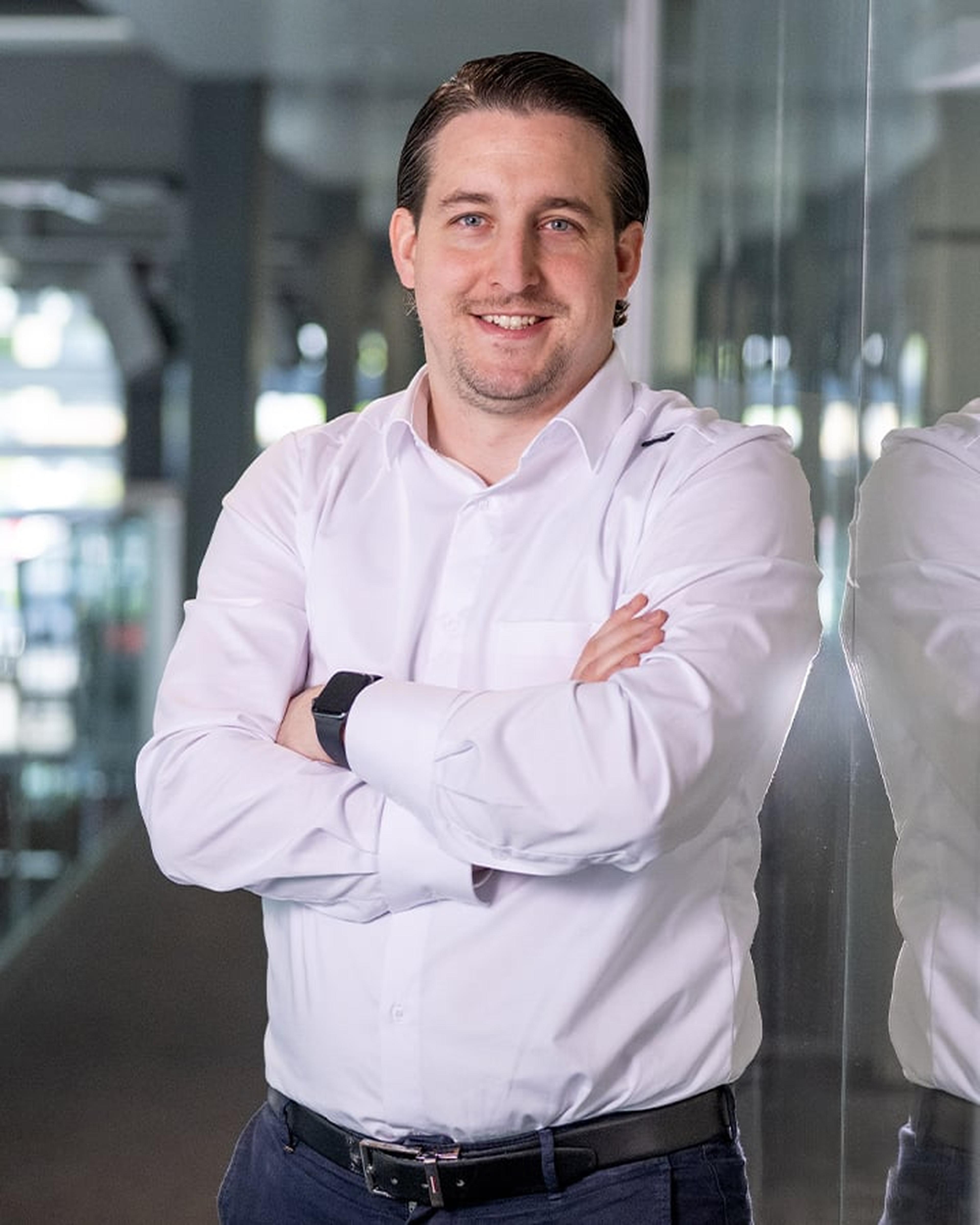 Simon Cook