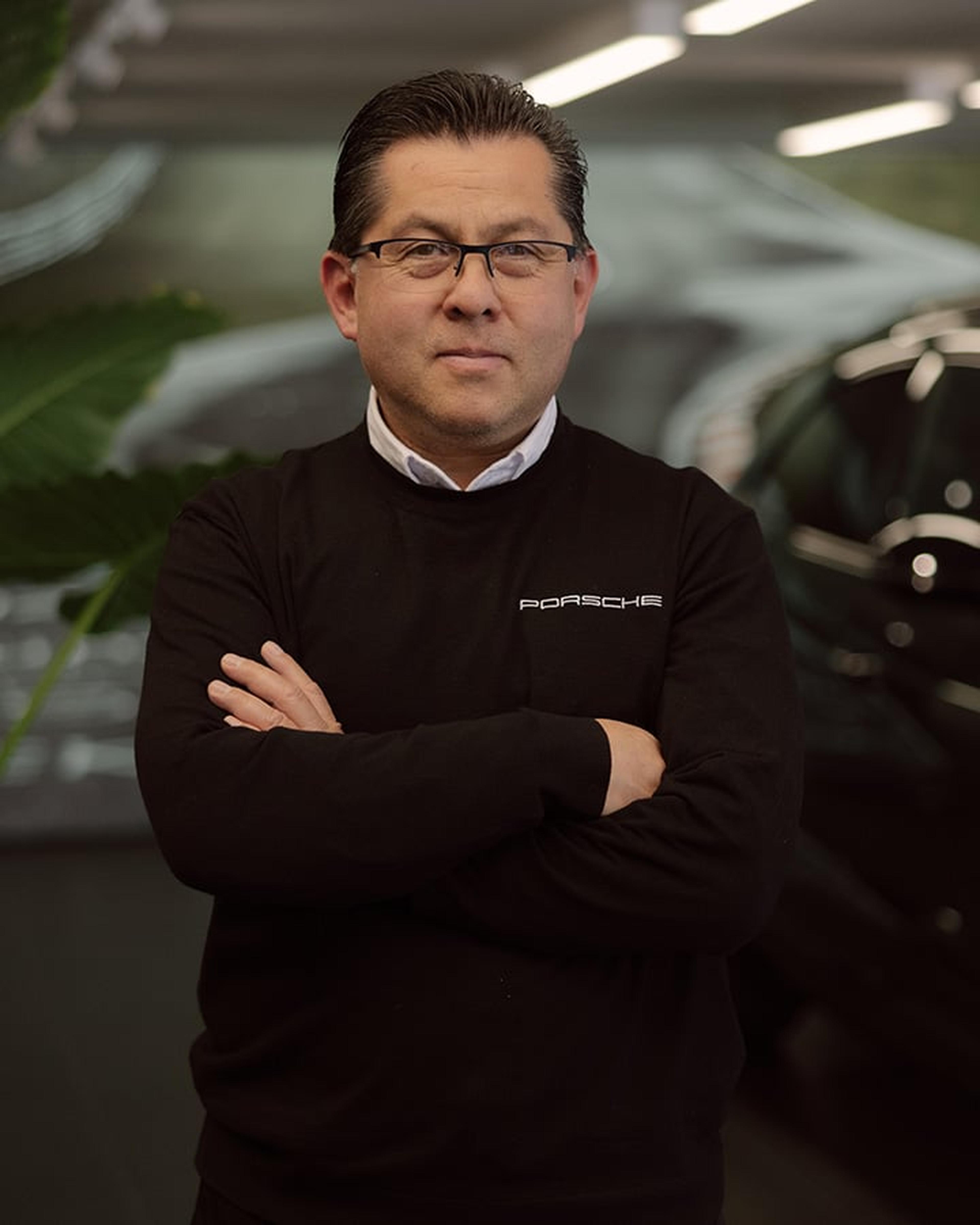 Carlos Lopez - Asesor de Servicio - Porsche centre Santa Fe