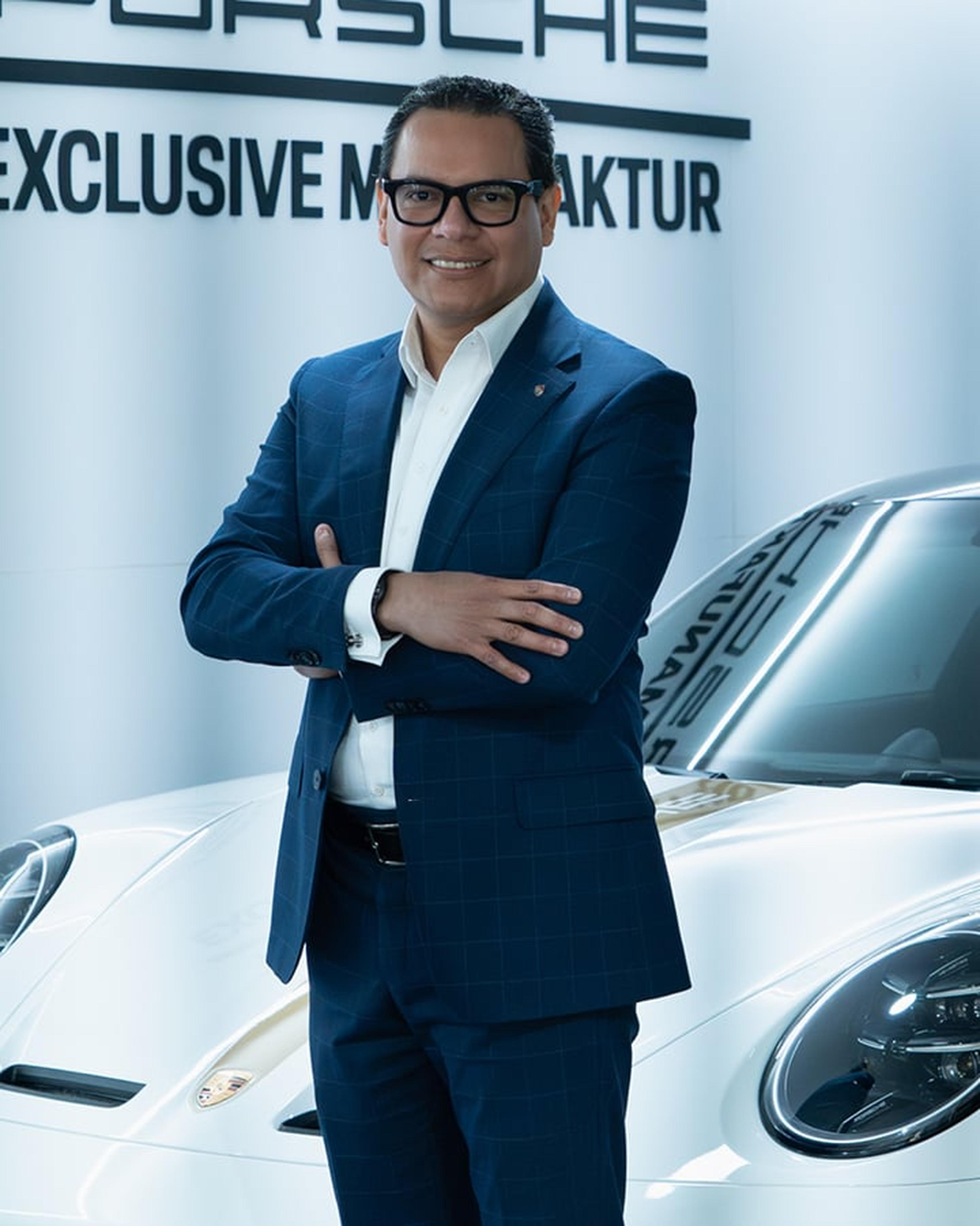 Photo of E. Alejandro Torres