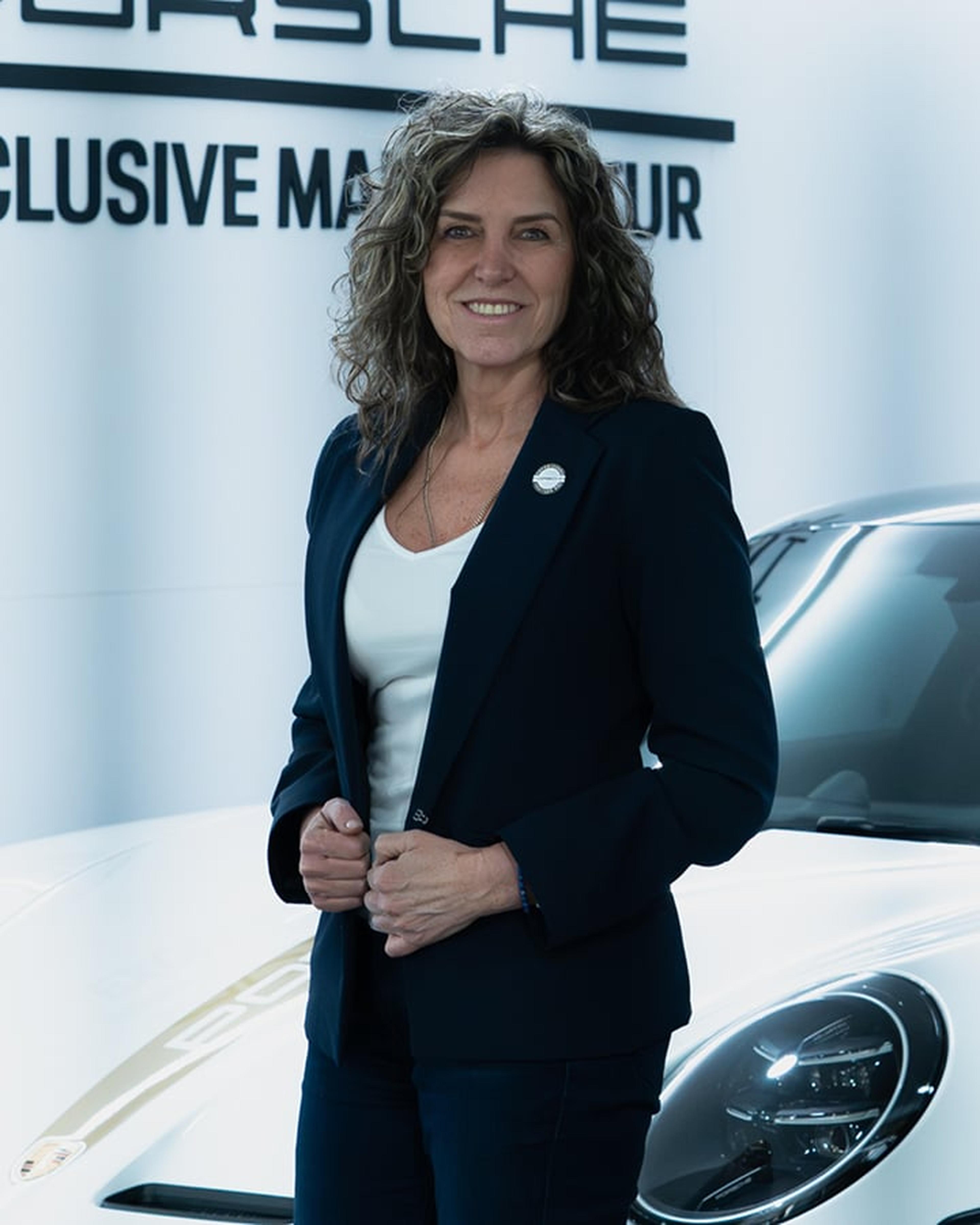 Photo of Laura Salmones