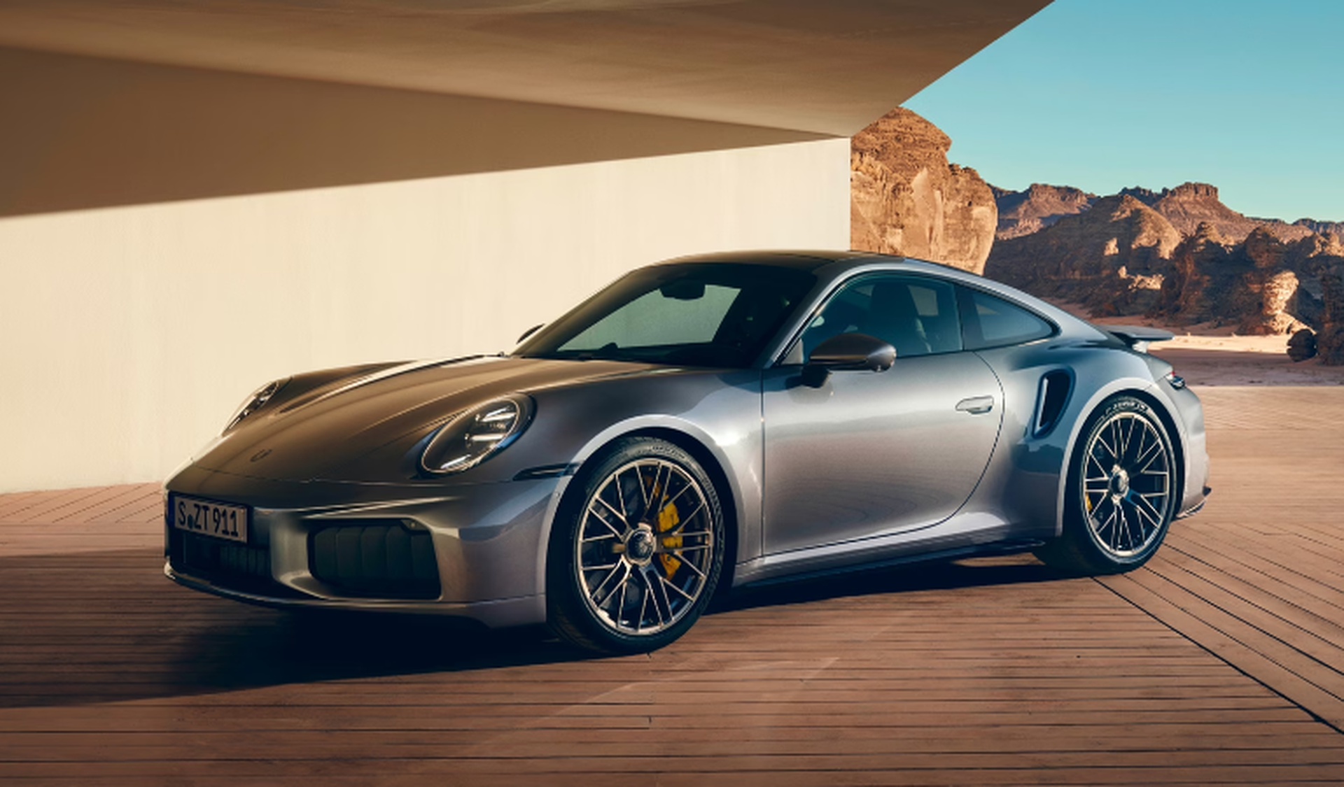 Features and Specs of the New Porsche 911 Turbo S at Porsche