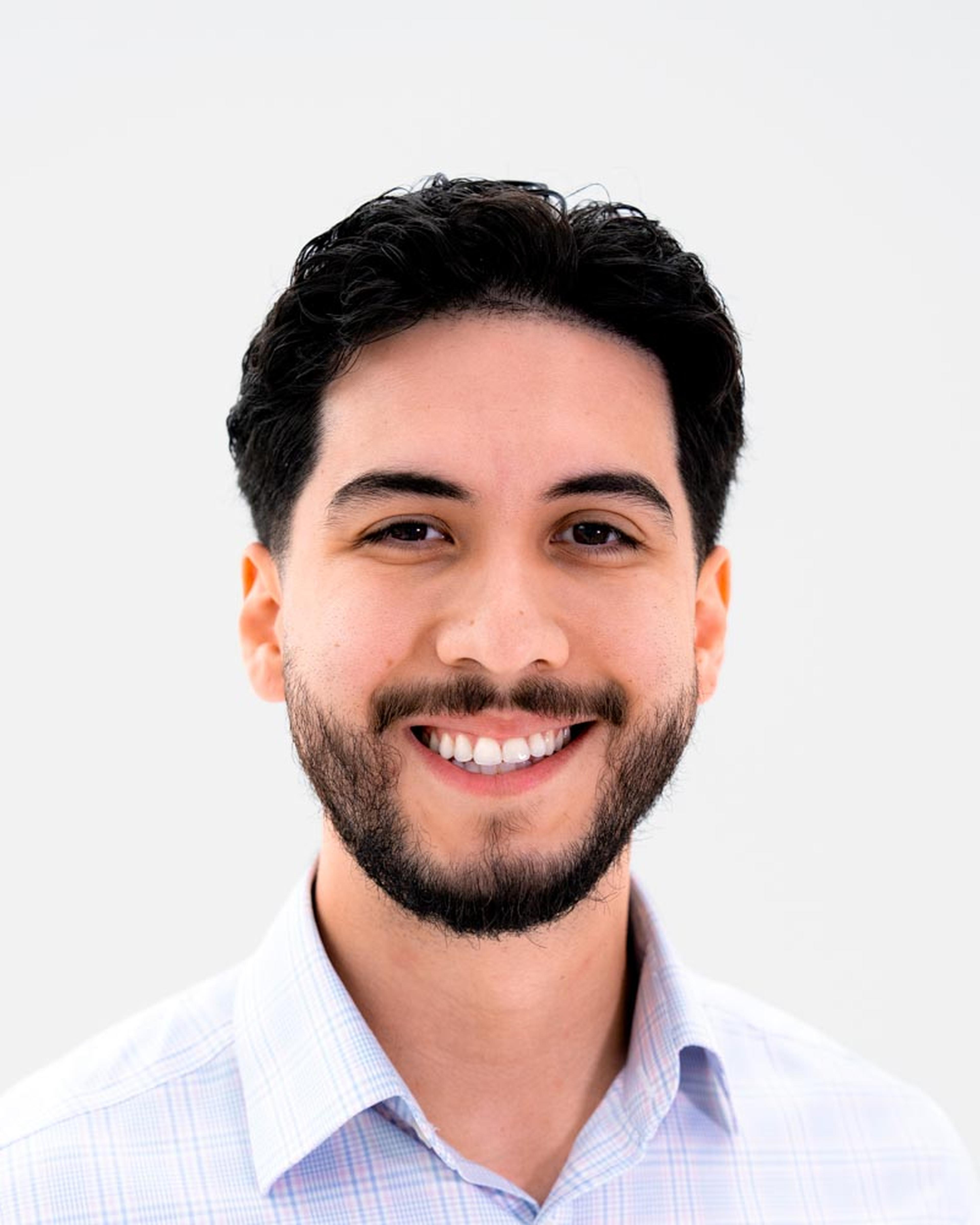Photo of Roberto Becerra