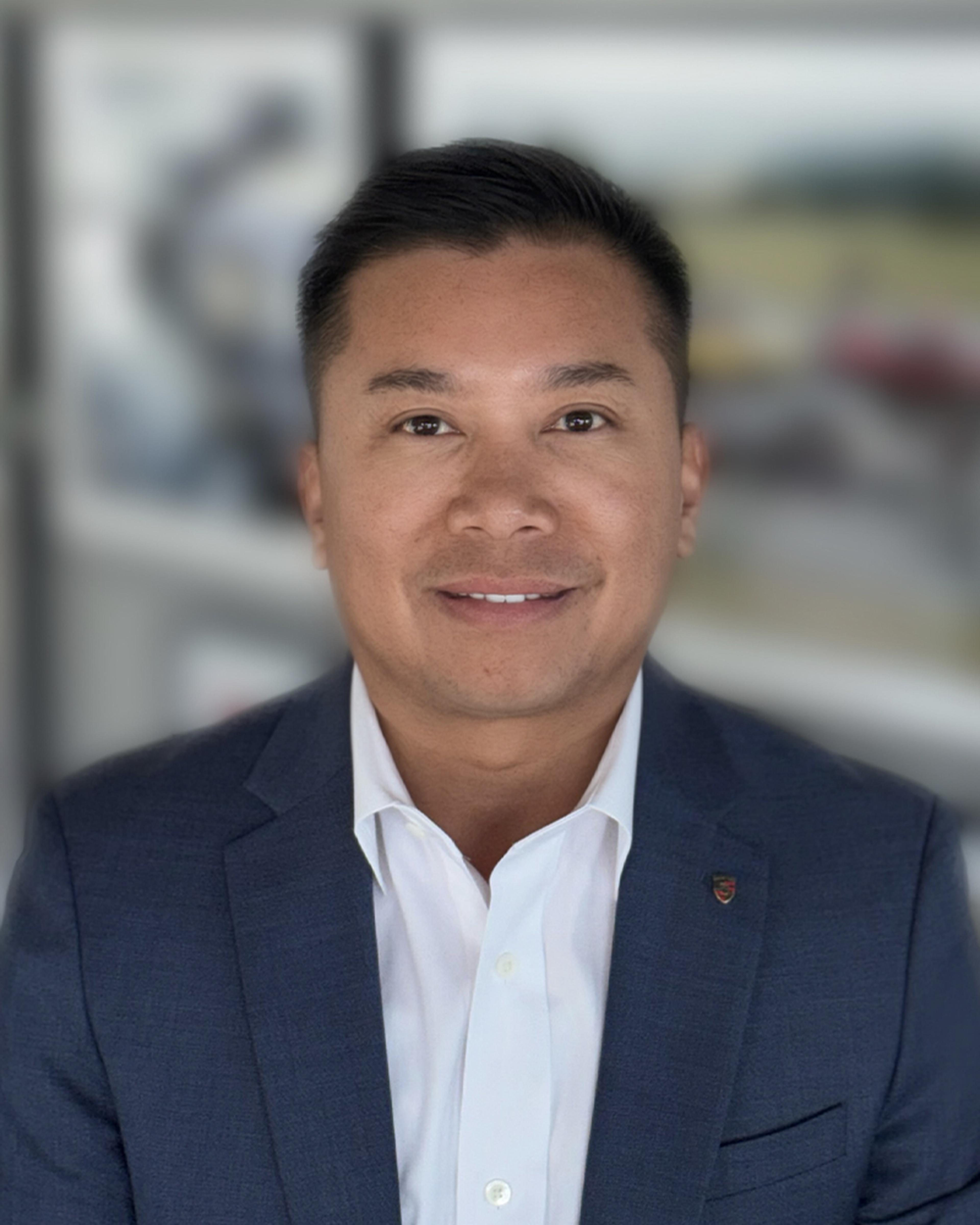 Photo of Tim Kham