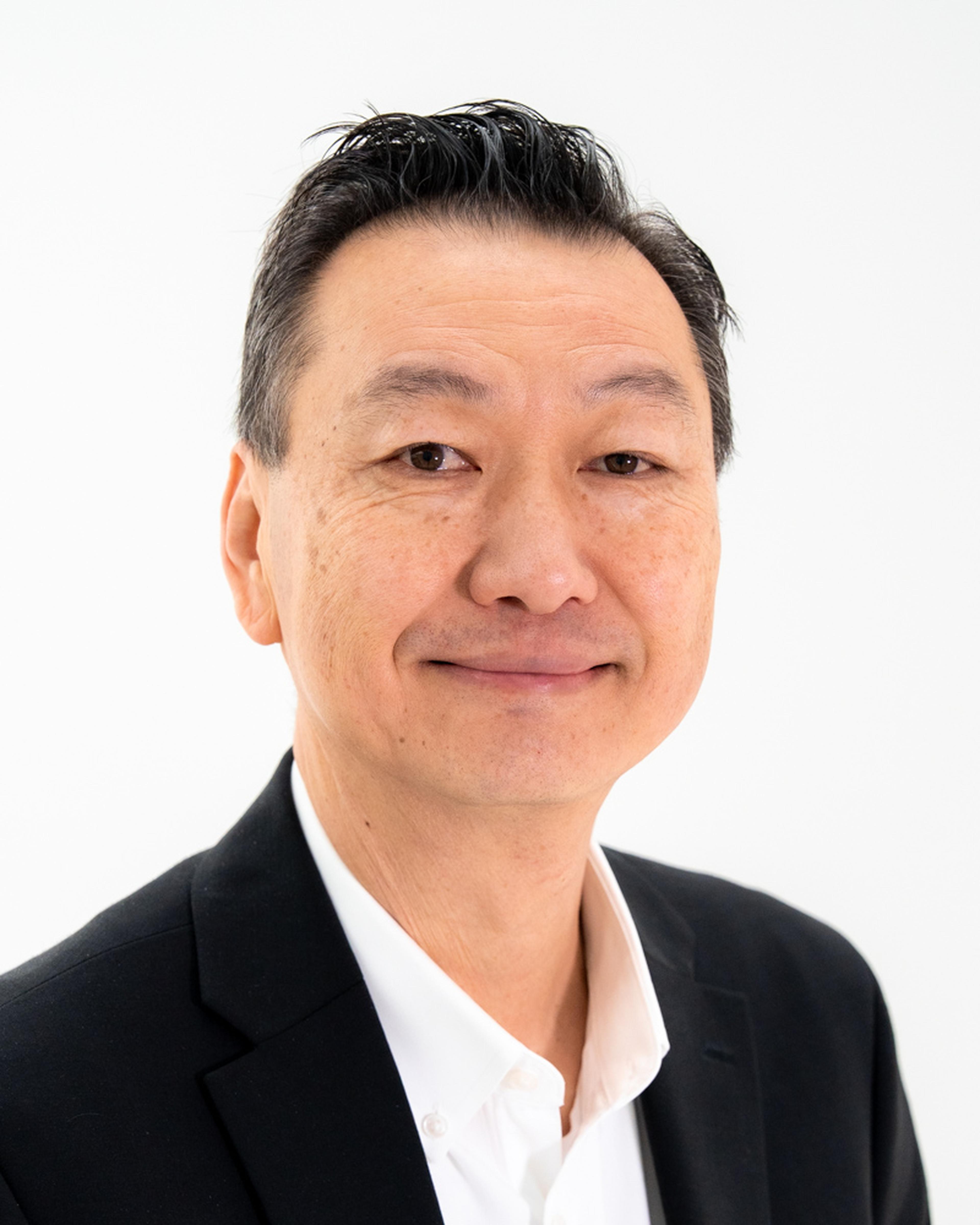 Photo of Michael Lee