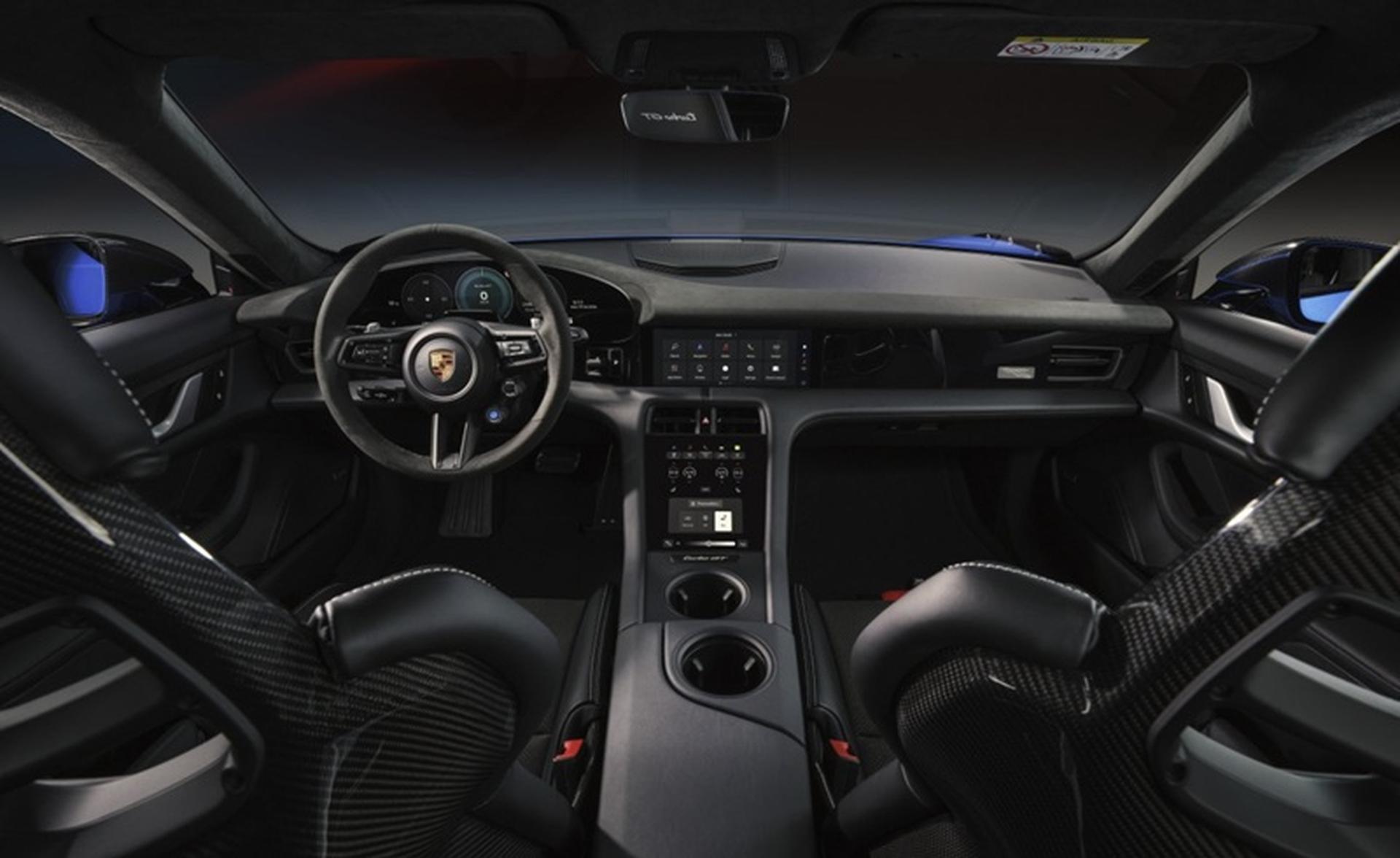 Delano, CA - 2027 Porsche Taycan