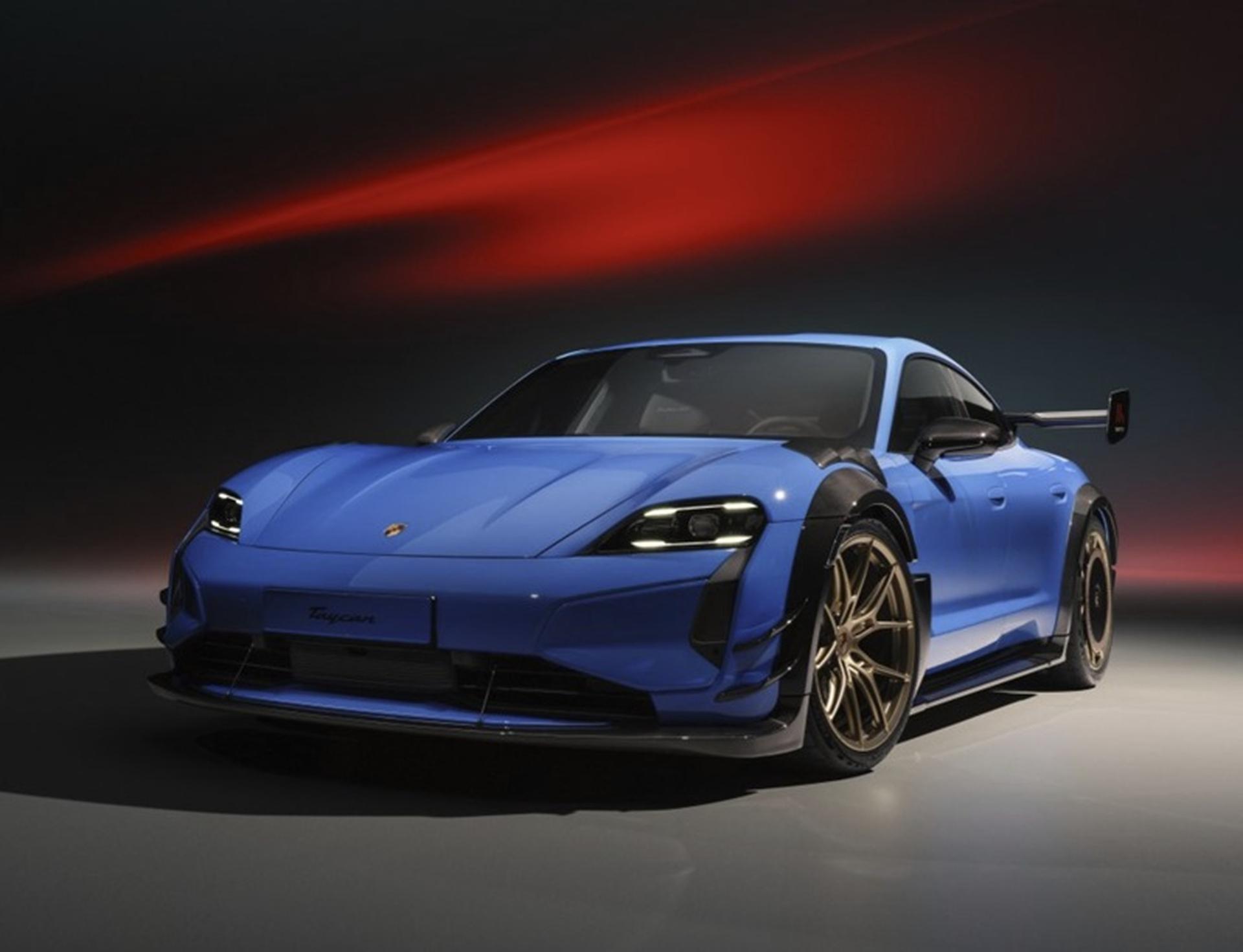 Delano, CA - 2027 Porsche Taycan