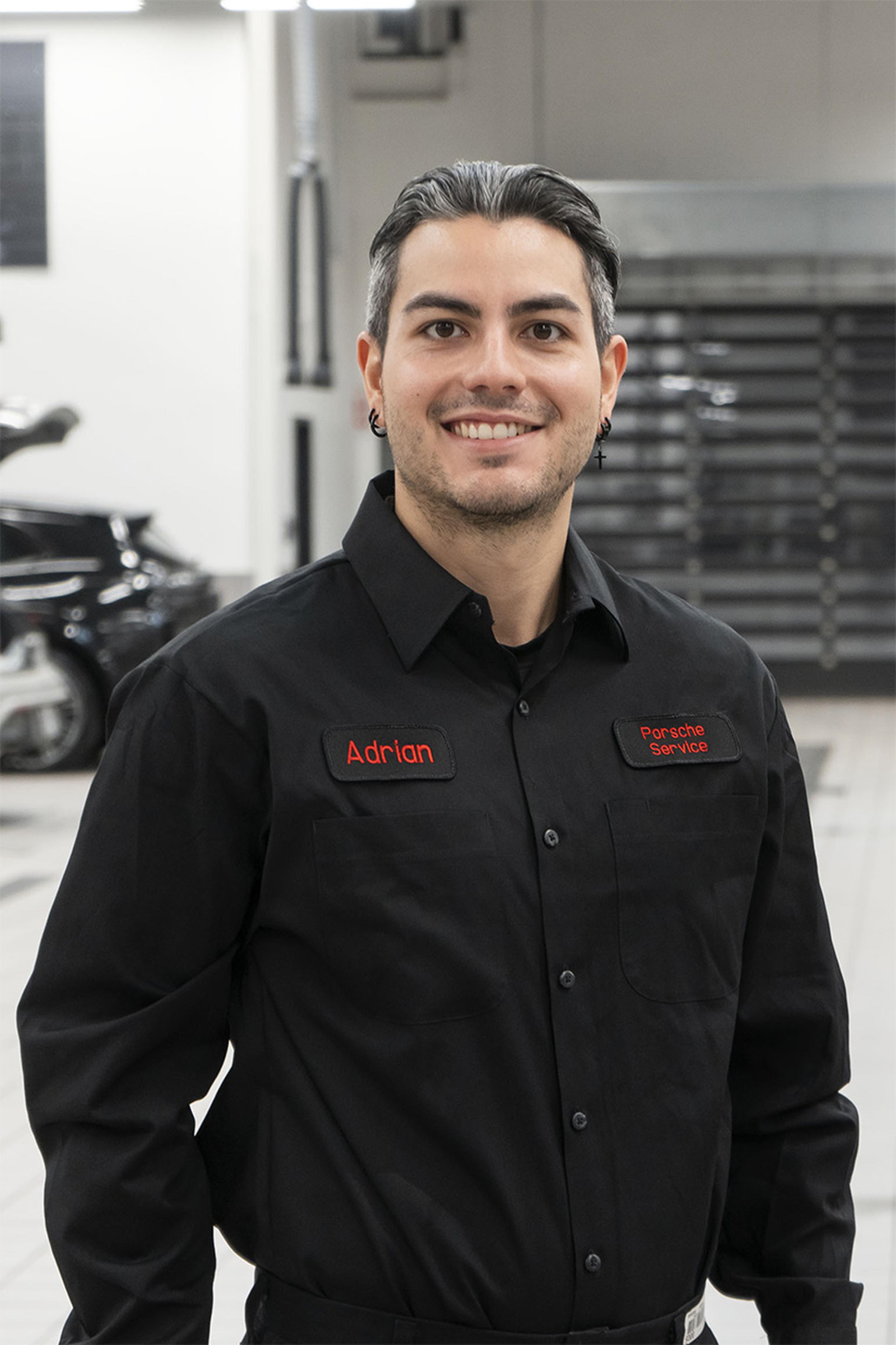 Photo of Adrian Esteban-Clavijo