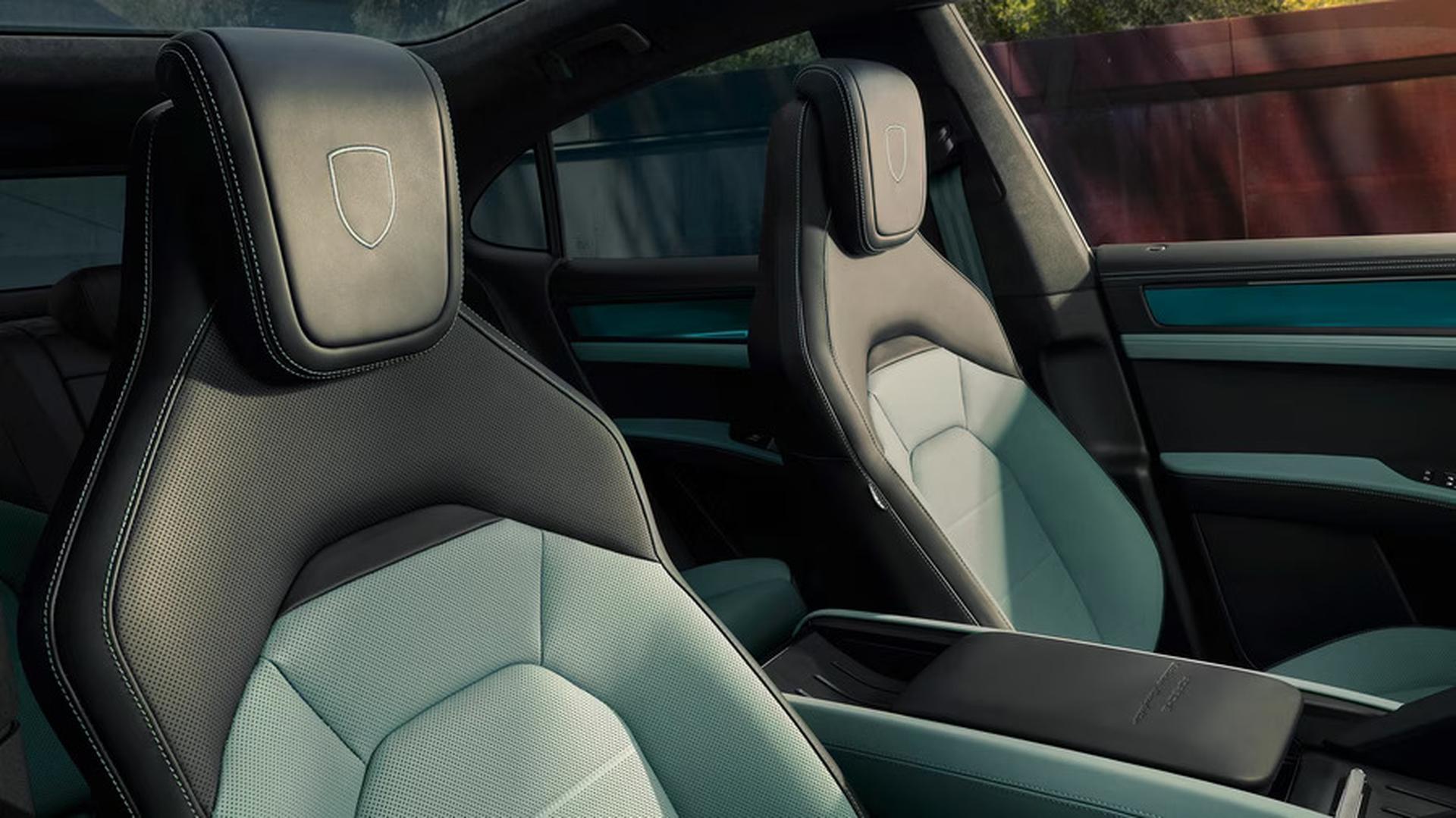 2027 Porsche Cayenne Coupe Electric interior and seating