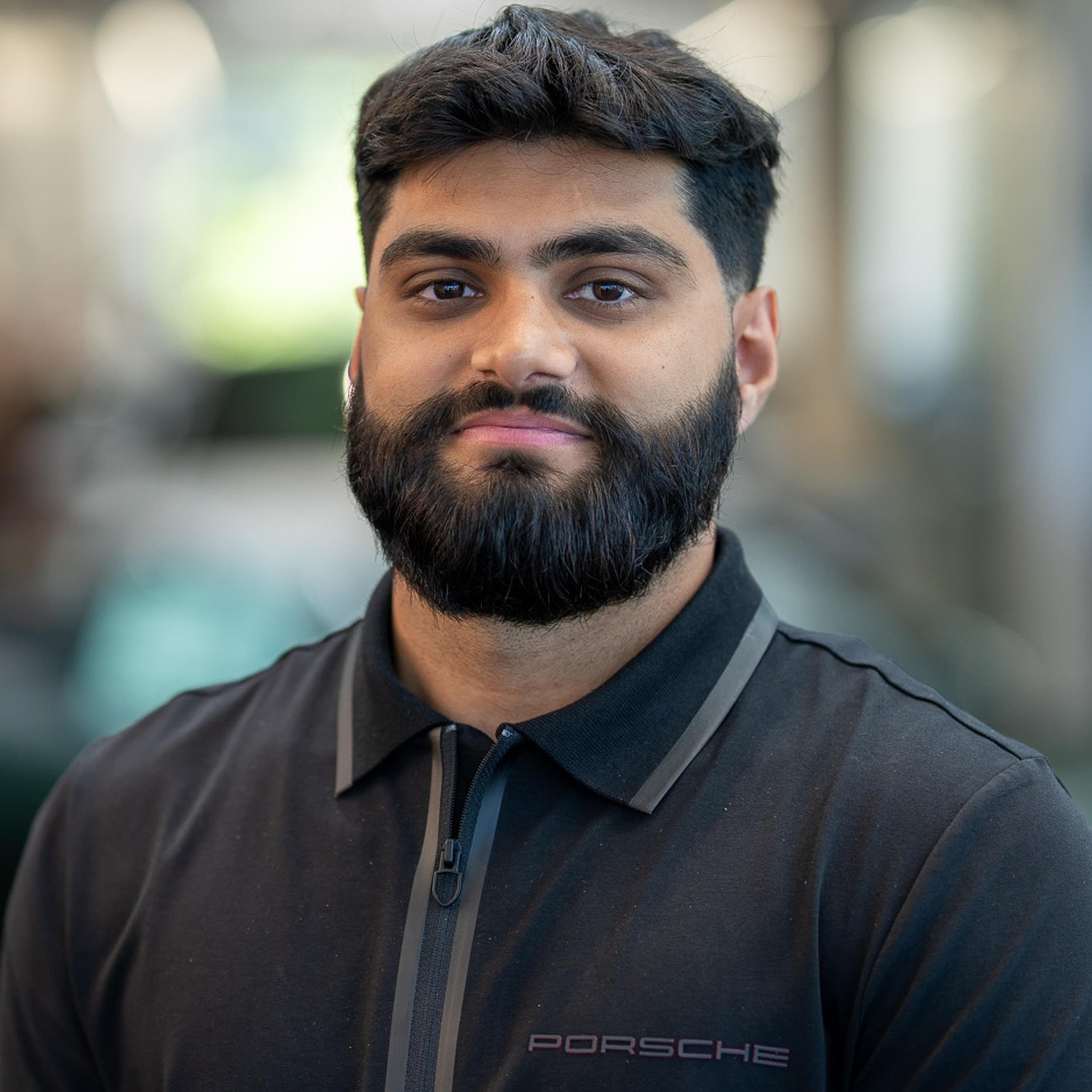 Photo of Karan Singh