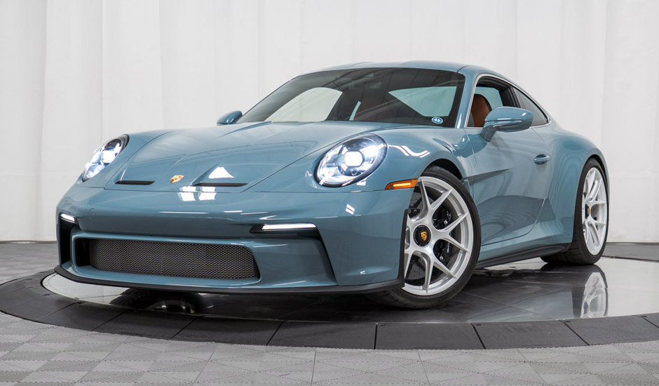 Manual Masterpiece: Ultra-Low-Mile 911 S/T | Isringhausen Imports