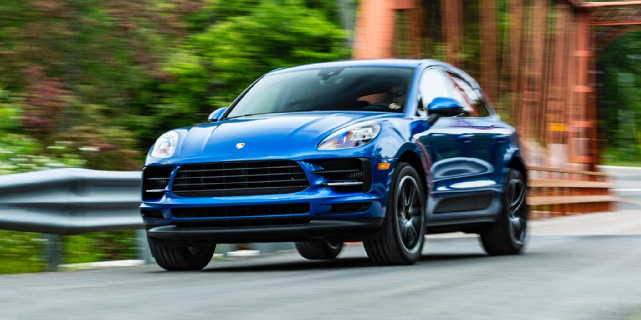 pre-owned porsche macan