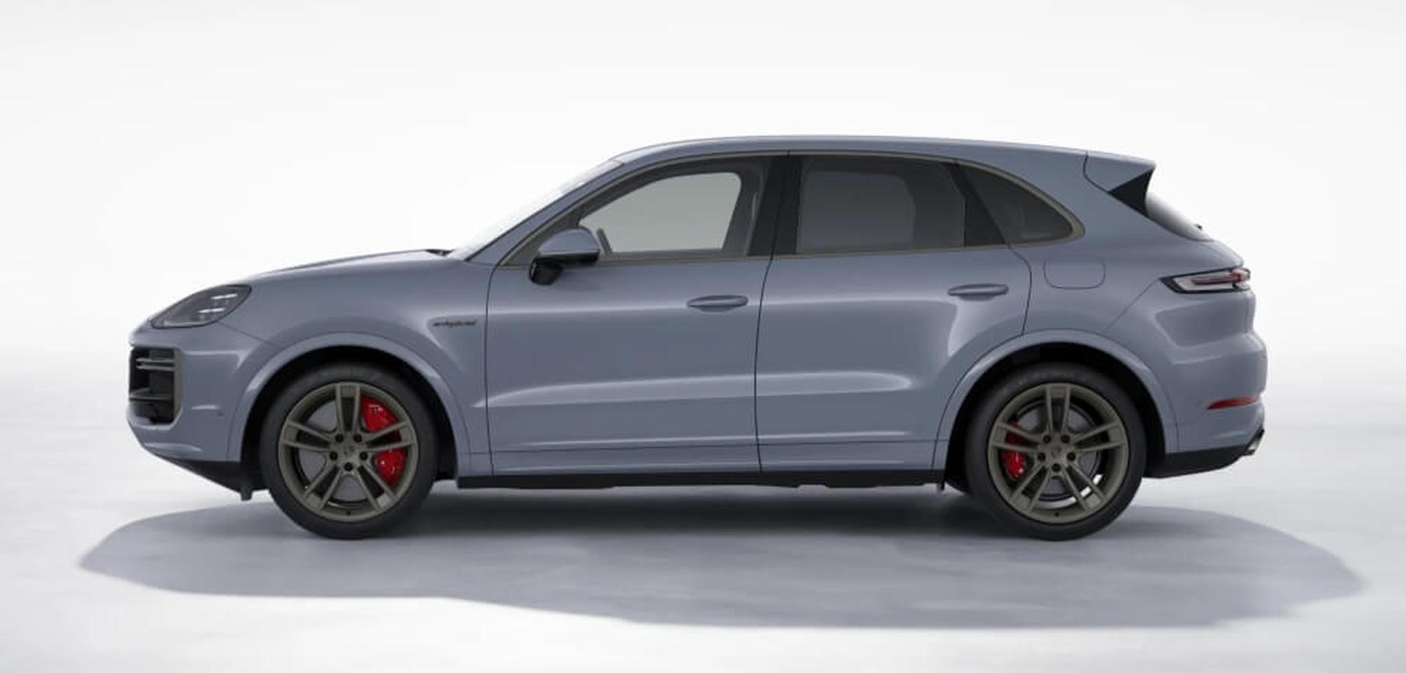 2026 Porsche Cayenne Turbo E-Hybrid - Feature Image