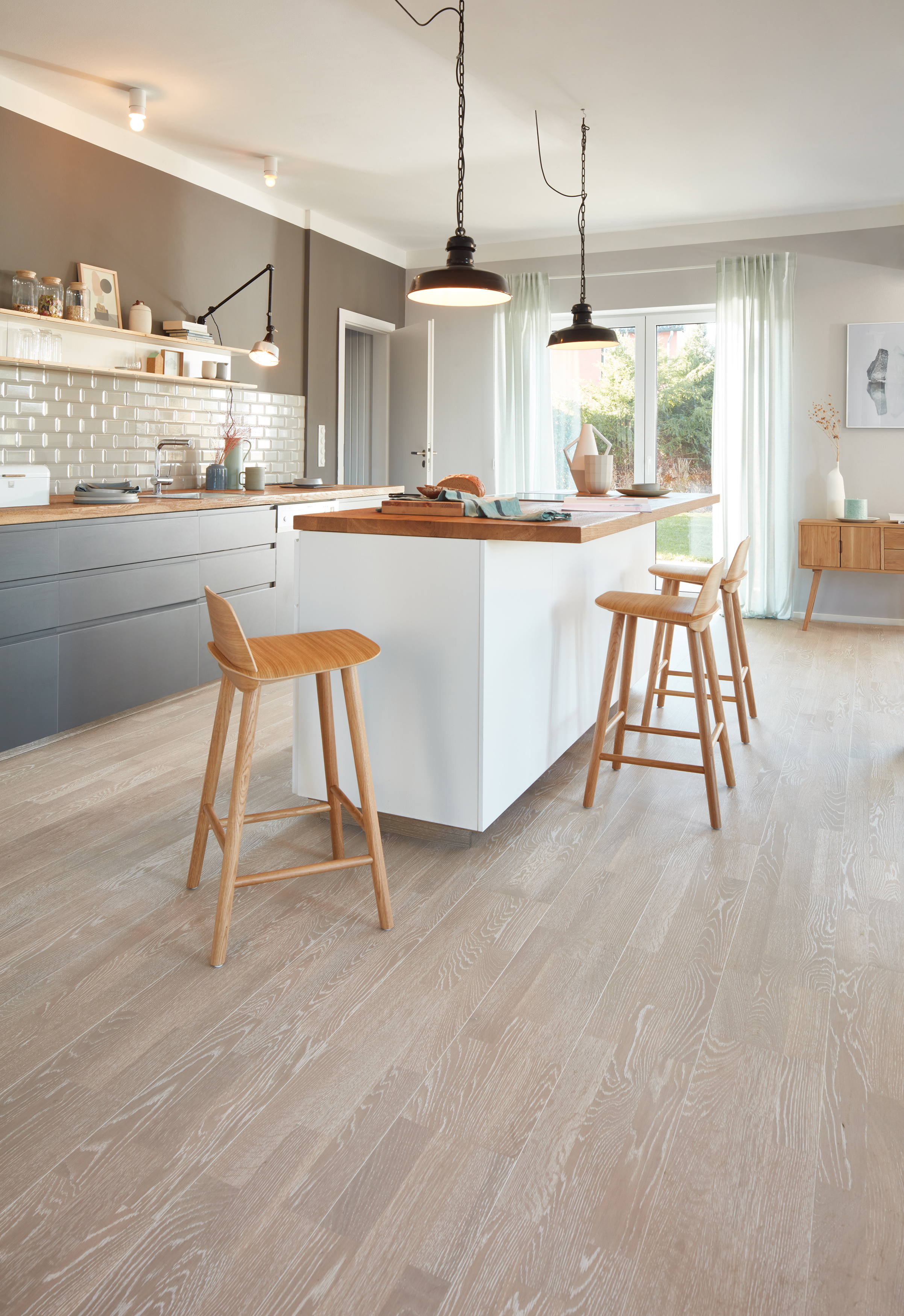 BOEN Longstrip Wood Floors in the kitchen