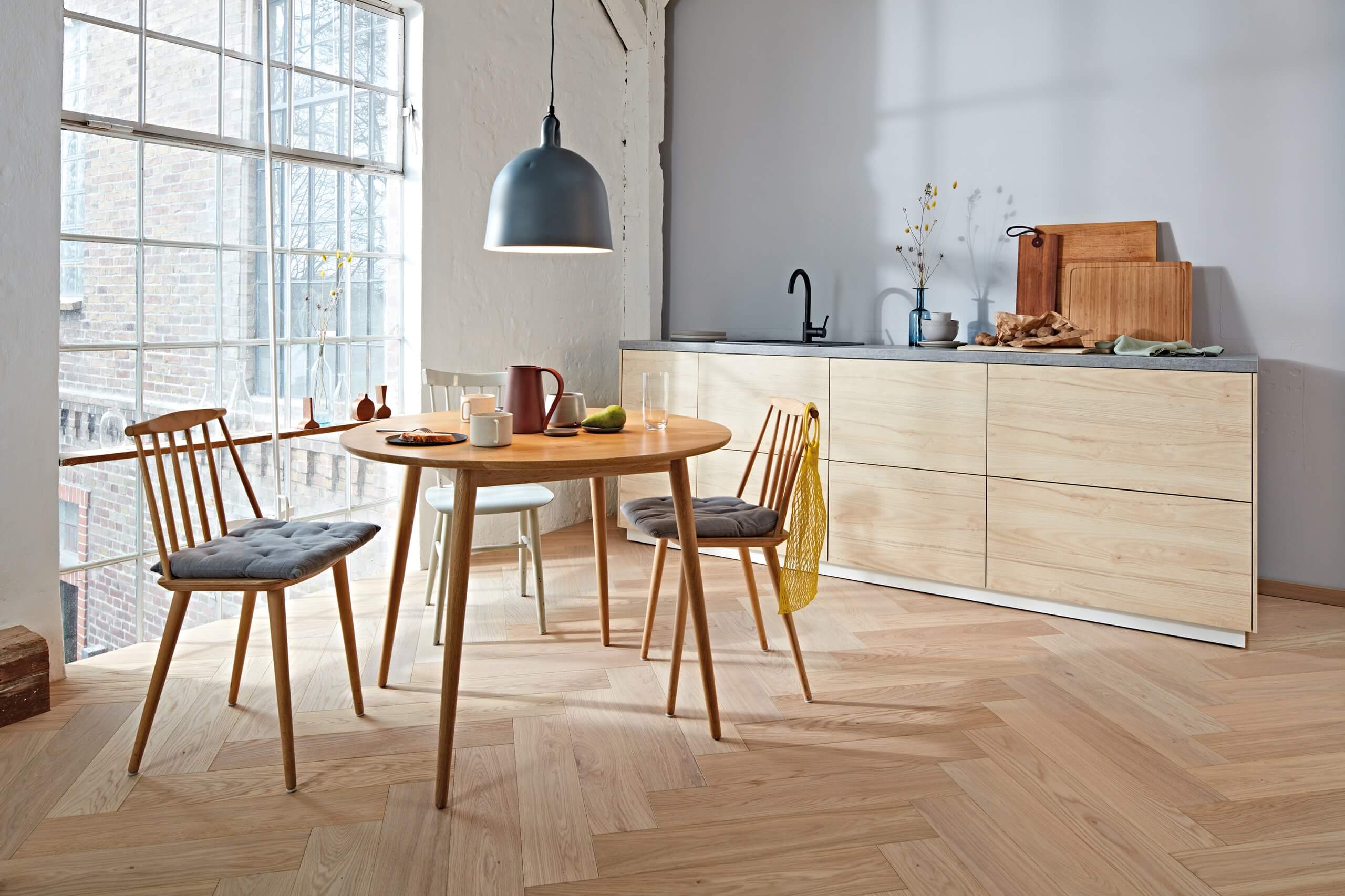 herringbone with the convenience of Click installation