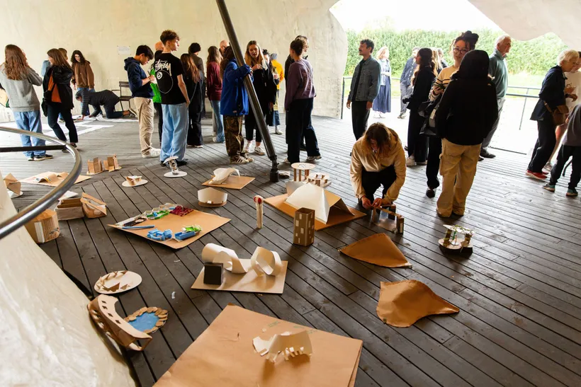 Drawing Matter, Architectural Summer School, Presentation at Radić Pavilion, Hauser & Wirth, Somerset, United Kingdom, 2023 © Clare Walsh