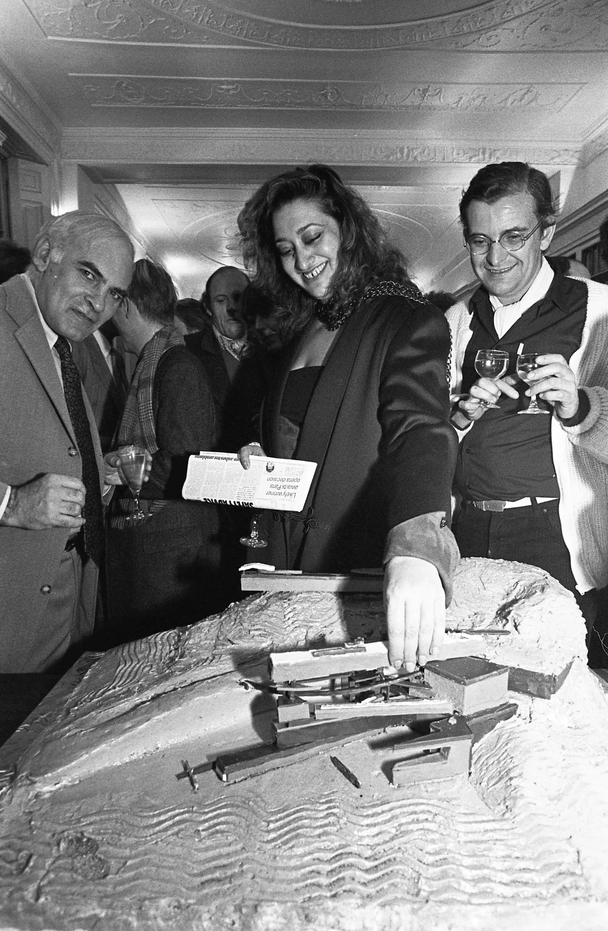 Zaha Hadid at Planetary Architecture Two, Architectural Association, London, United Kingdom, 1983 © AA Archives