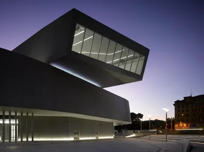Zaha Hadid Architects, MAXXI: Museum of the 19th Century Arts, Rome, Italy, 2009 © Ronald Halbe