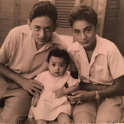 Zaha Hadid as an infant with her brothers, Foulath Hadid and Haytham Hadid © Hadid Family