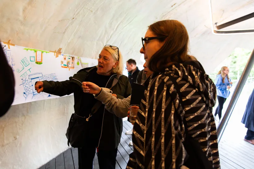 Drawing Matter, Architectural Summer School, Presentation at Radić Pavilion, Hauser & Wirth, Somerset, United Kingdom, 2023 © Clare Walsh
