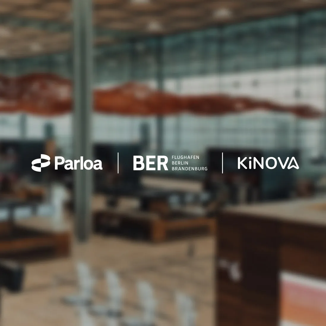 Pionier im Kundenservice: Am Flughafen Berlin Brandenburg kümmert sich ein prämierter AI-Agent um Anliegen von Reisenden