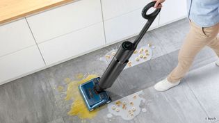 Artikel Neuer Bosch OneFlow saugt, wischt und reinigt sich selbst