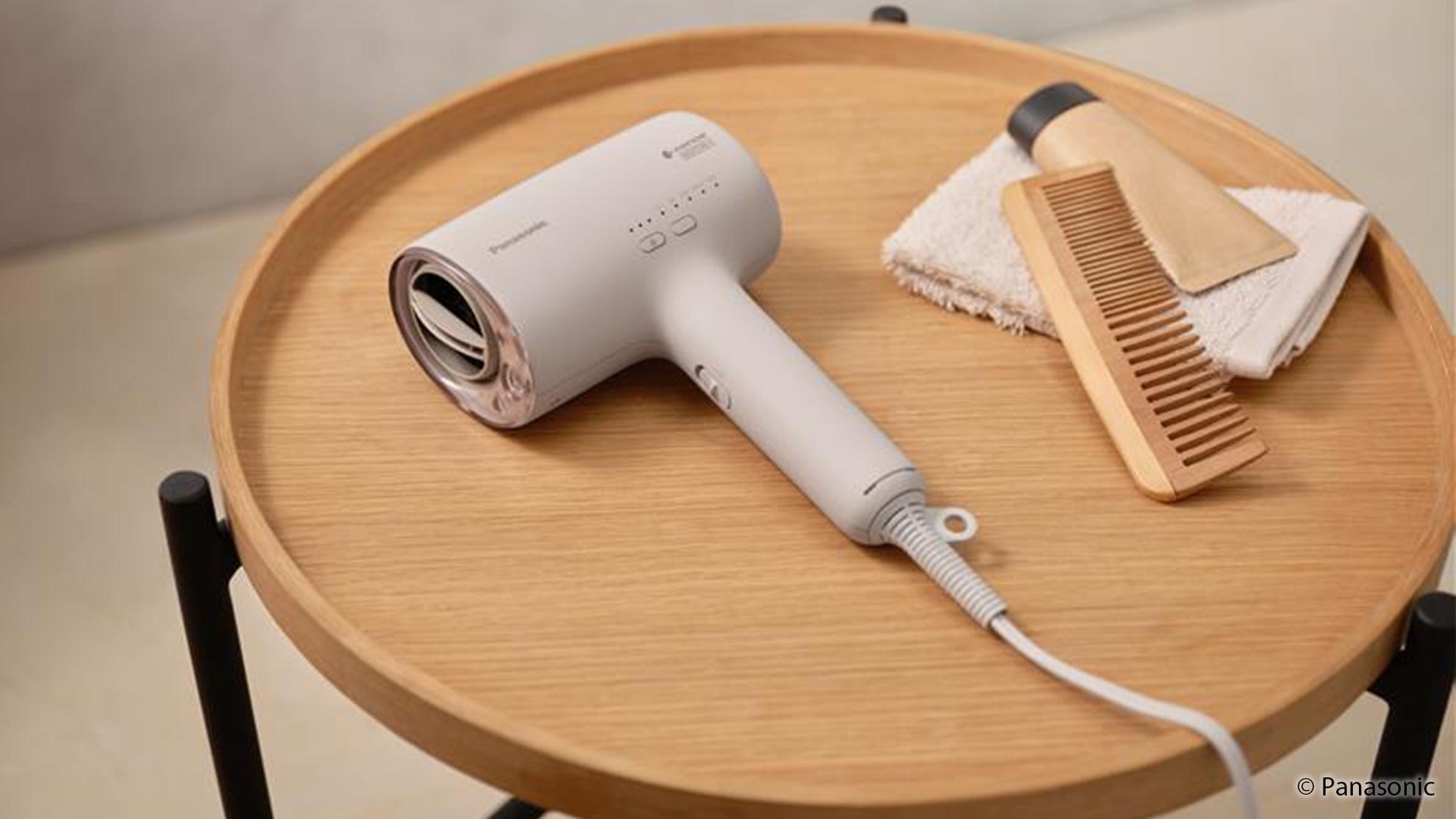 Artikel: Panasonic stellt neue Haarstyling-Geräte mit Fokus auf Volumen und Ionenpflege vor