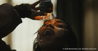 Artikel Evil Dead Burn: Im Trailer zum Horror-Schocker tanzen die Teufel wieder