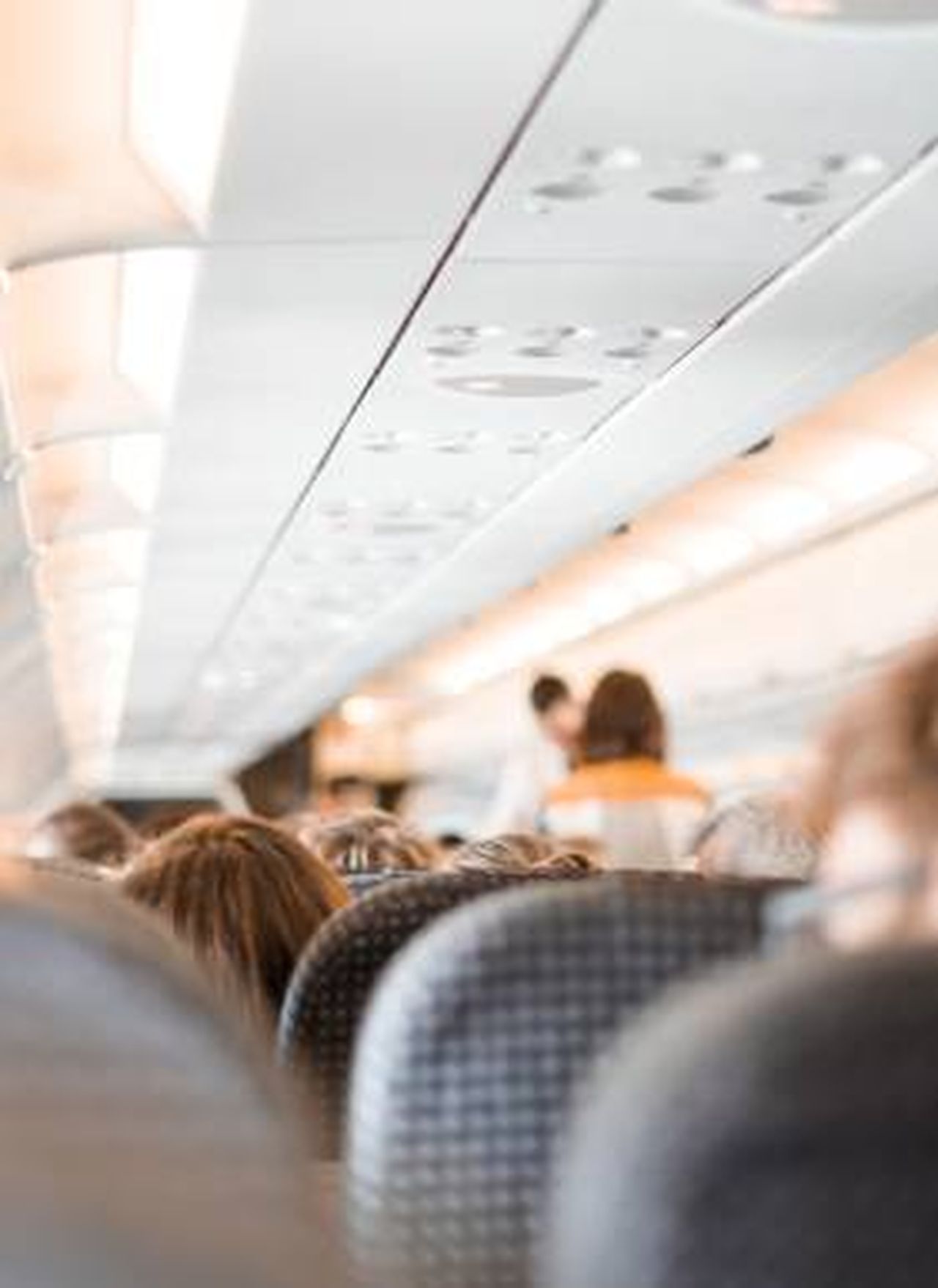 flyhjaelp-hvordan-undgar-du-covid-19-pa-flyvningen