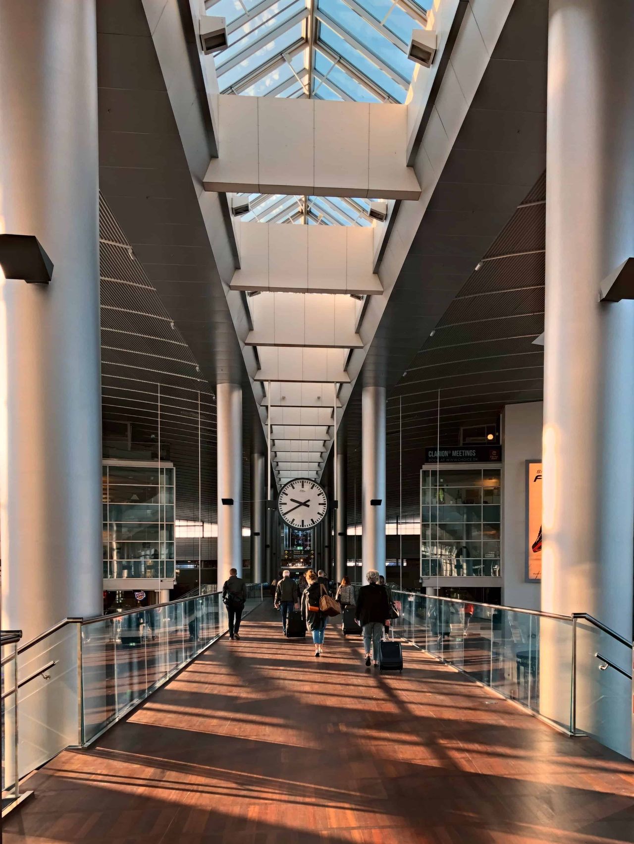 daria-volkova-vseks0m_sea-unsplash-1-2