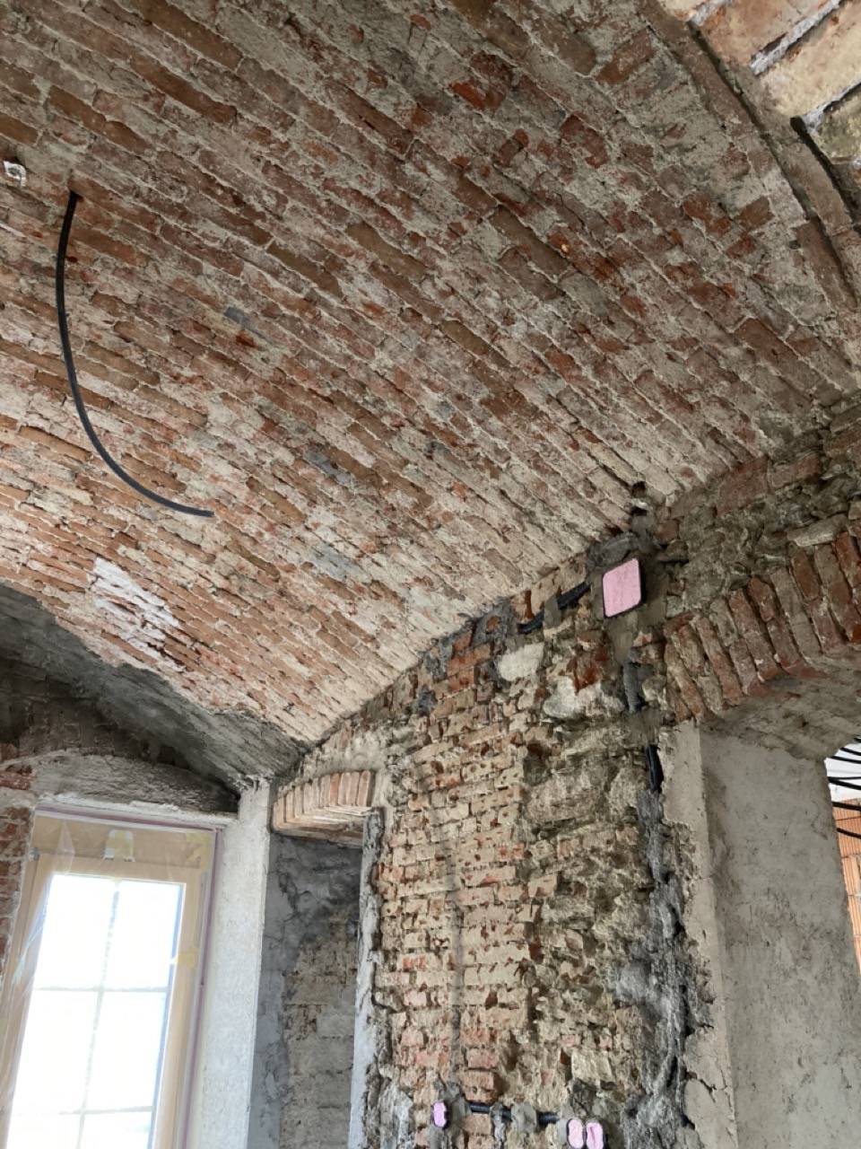 gewölbe_rohbau_kobersdorf_2.jpg