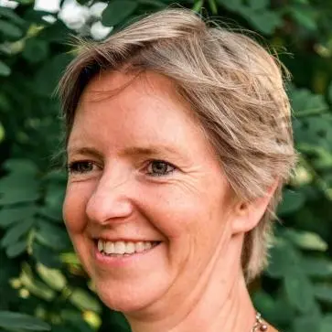 Claudia Gross