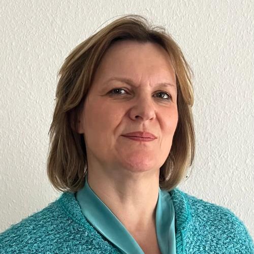 Dr. Jacqueline Neve-Dolfing
