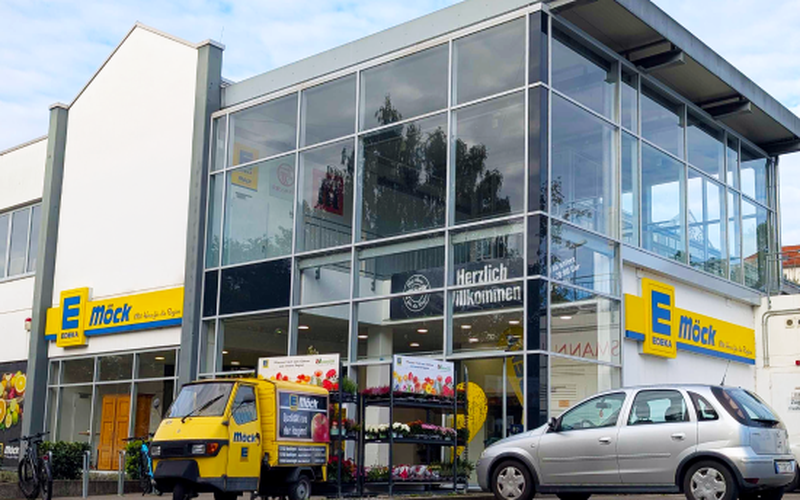 Die Edeka Filiale in Eningen, betrieben von der Familie Möck