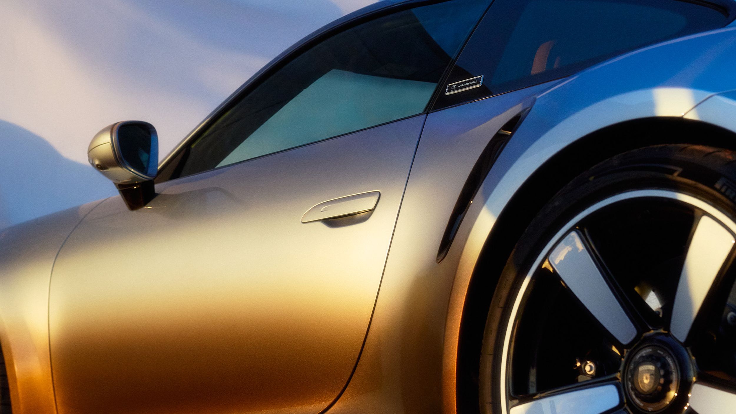 Close-up of the side of the 911 Turbo S Land Down Under.